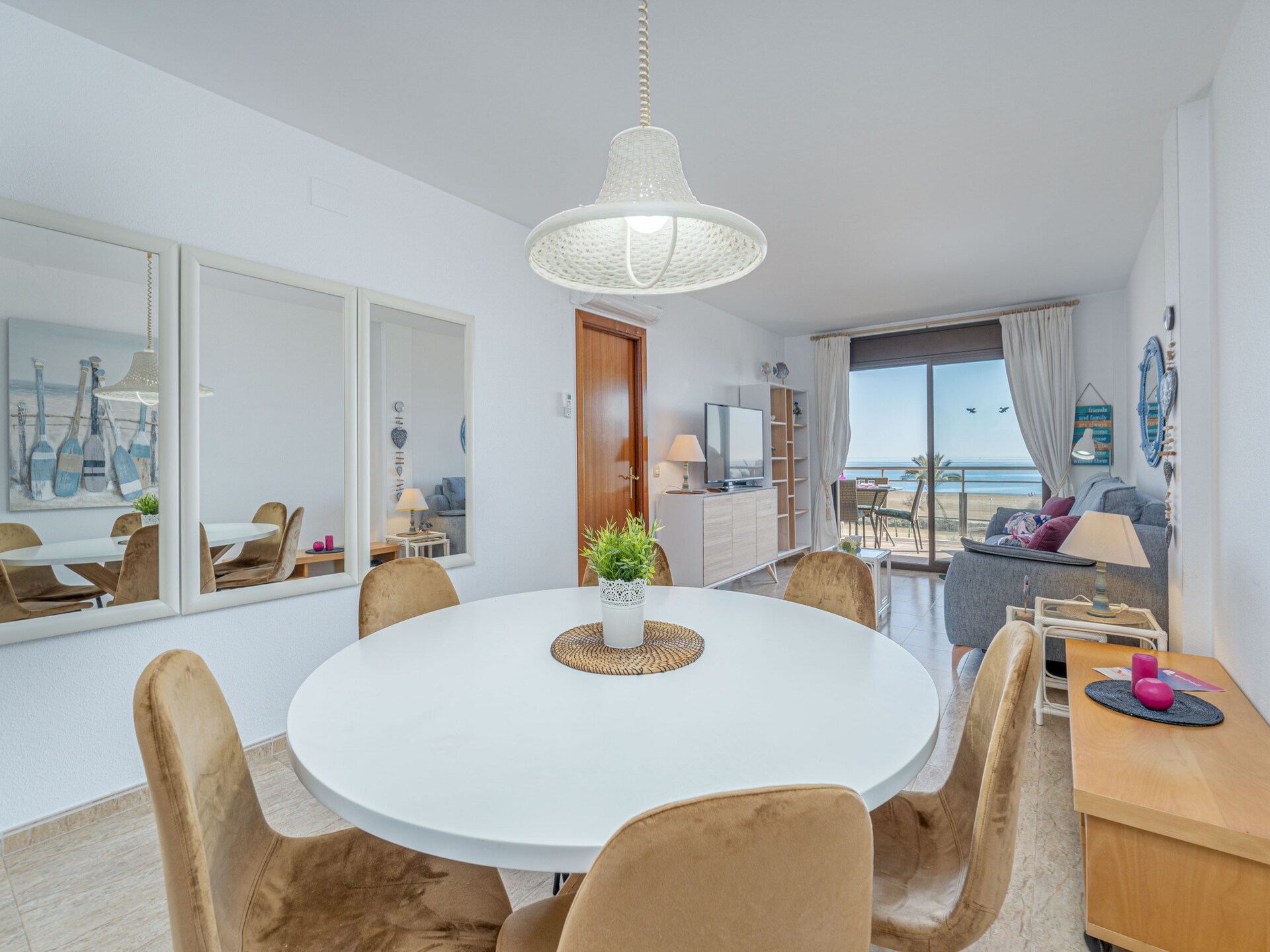 Modern appartement aan zee in Empuriabrava, 50m van het strand - foto 9