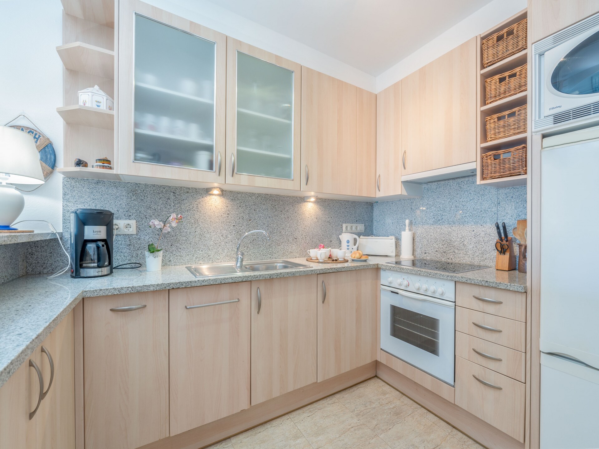 Modern appartement aan zee in Empuriabrava, 50m van het strand - foto 3