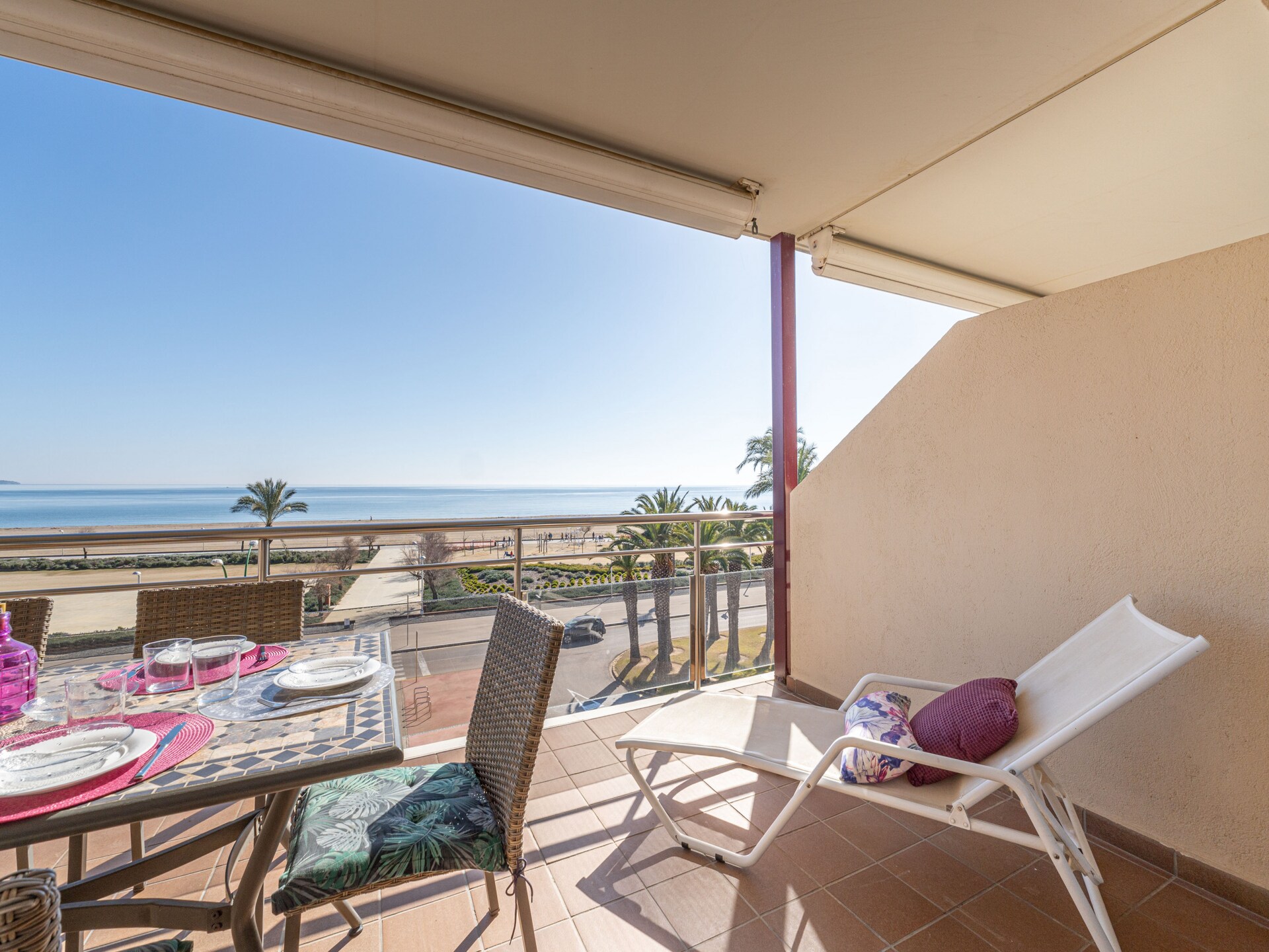Modern appartement aan zee in Empuriabrava, 50m van het strand - foto 35