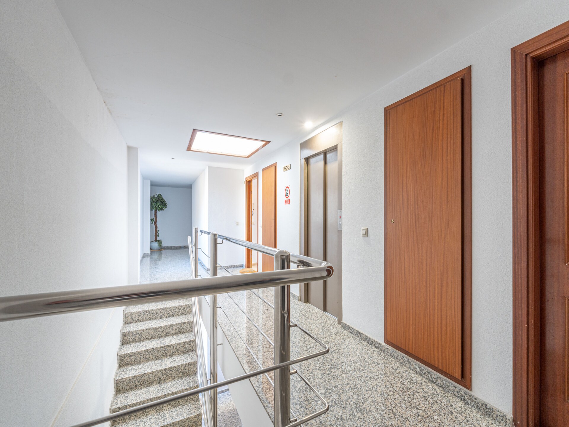 Modern appartement aan zee in Empuriabrava, 50m van het strand - foto 13