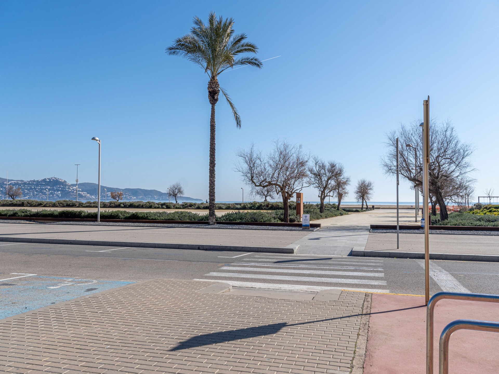 Modern appartement aan zee in Empuriabrava, 50m van het strand - foto 34