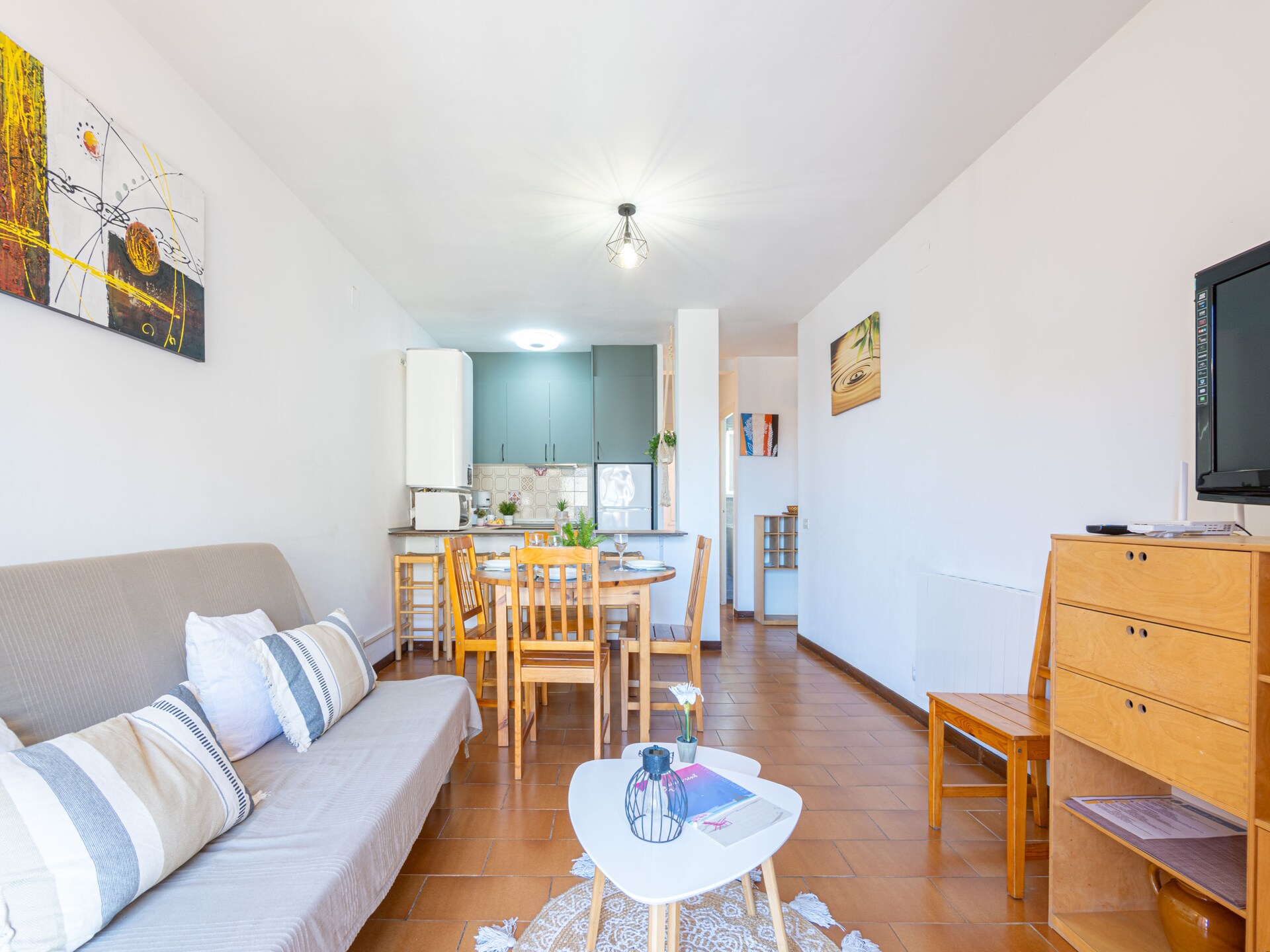 Licht appartement in Empuriabrava: 300m van strand, golf & zwembad - foto 7