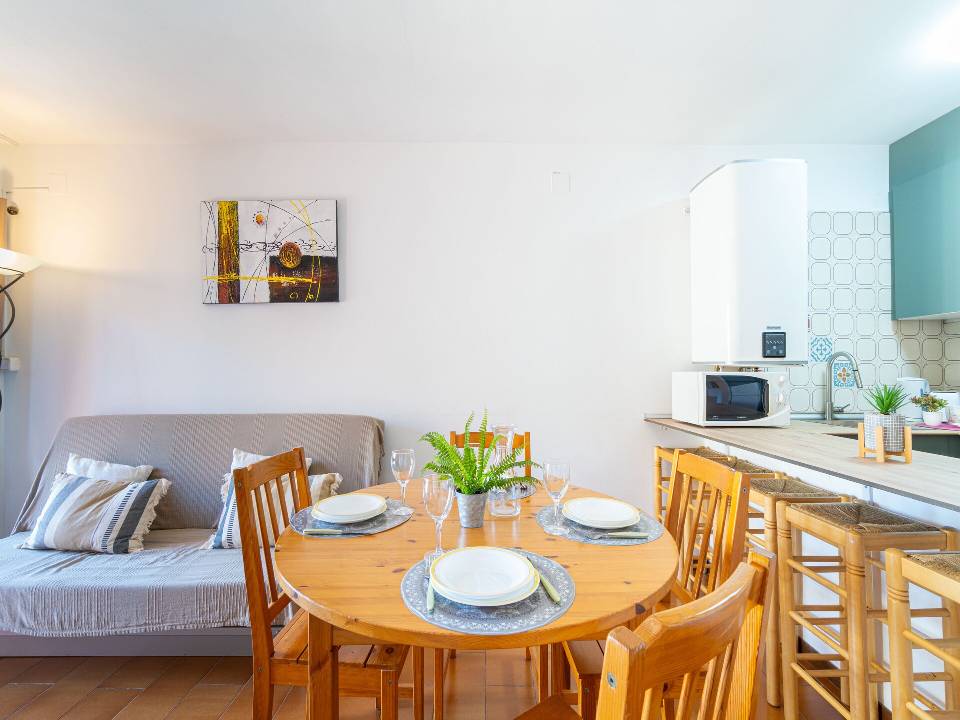 Licht appartement in Empuriabrava: 300m van strand, golf & zwembad - foto 10