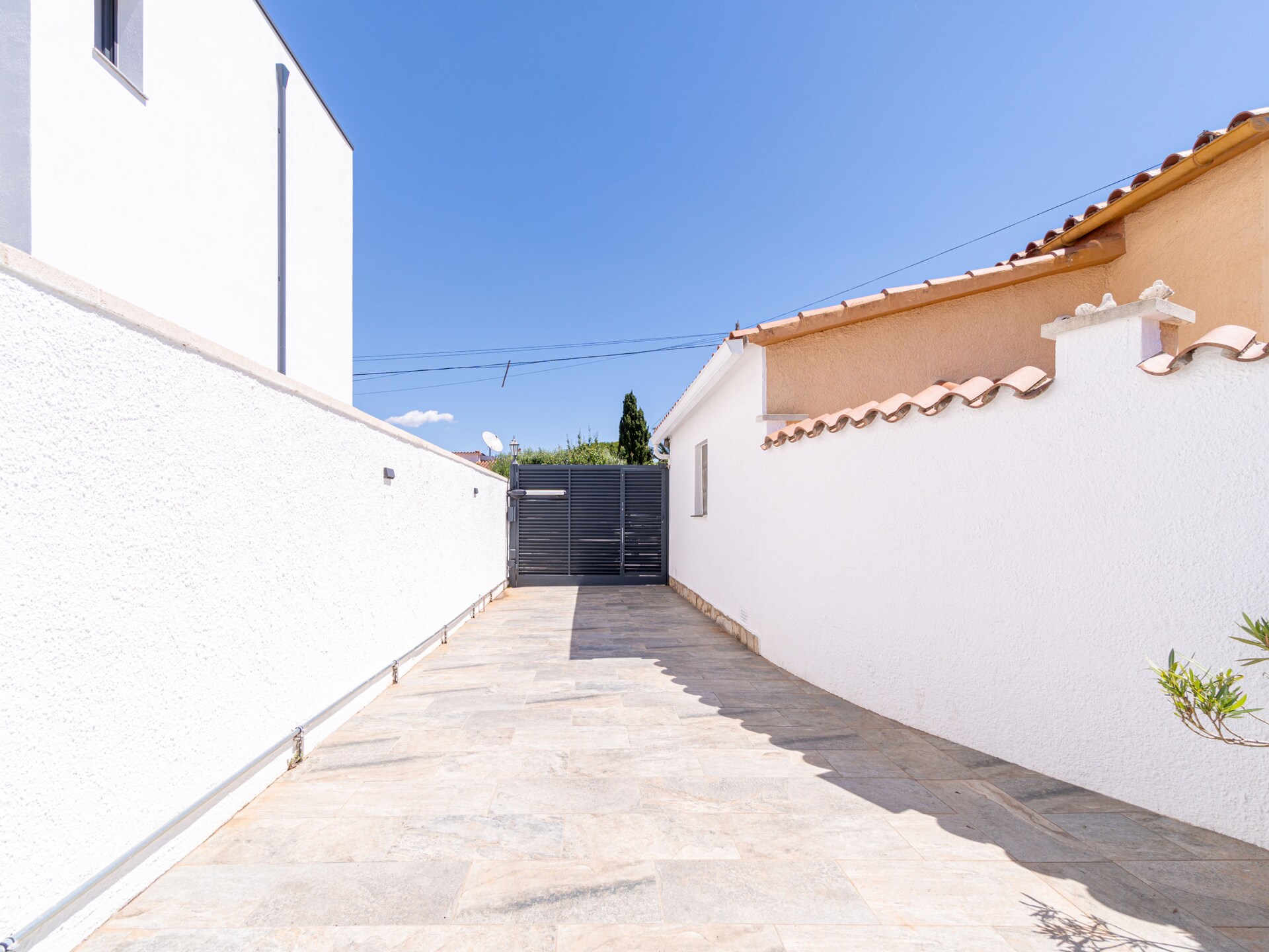 Vrijstaande villa met privézwembad aan de golfbaan in Empuriabrava - foto 41