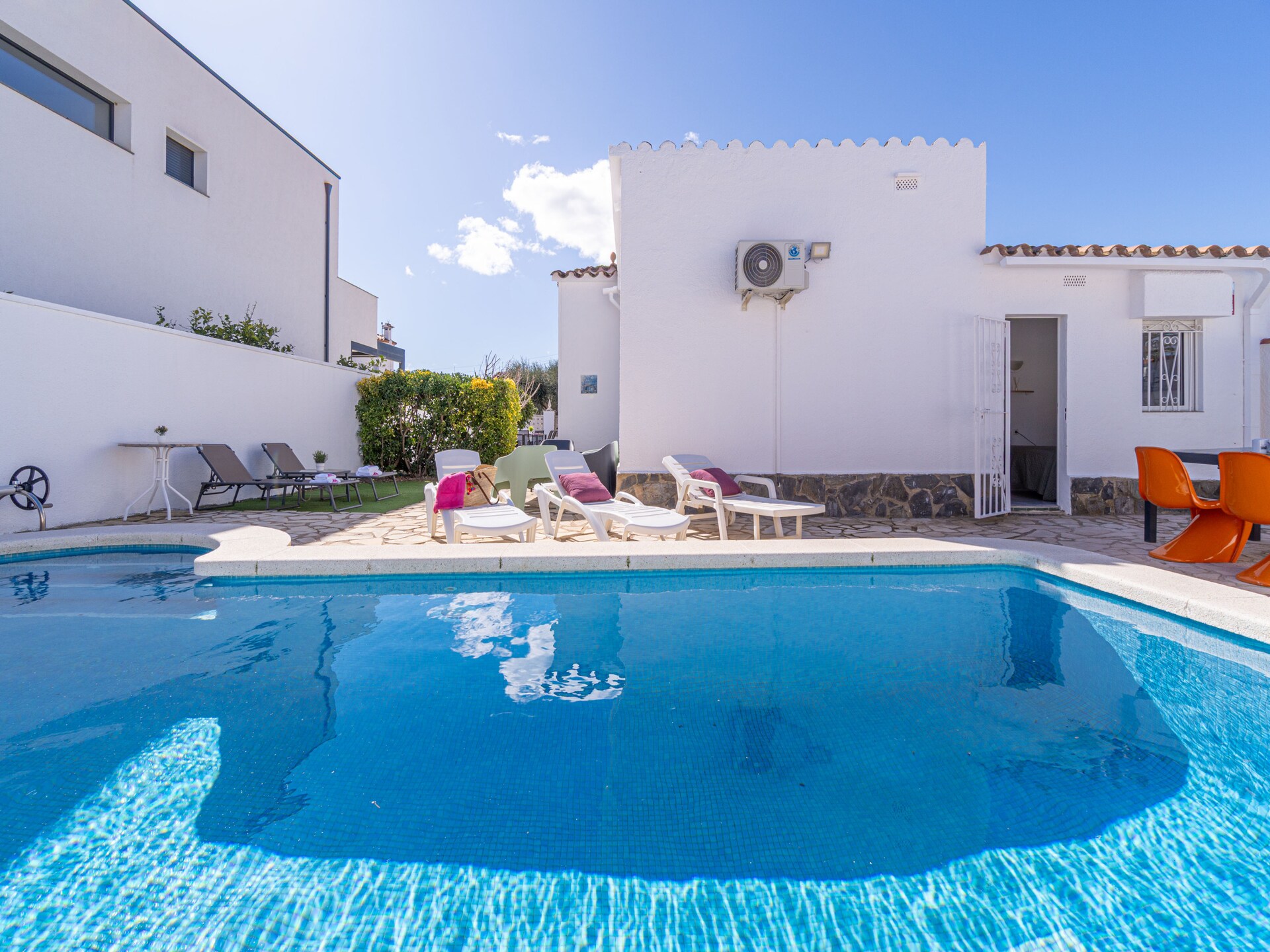 Villa aan de golf in Empuriabrava met privézwembad voor 8 personen - foto 7