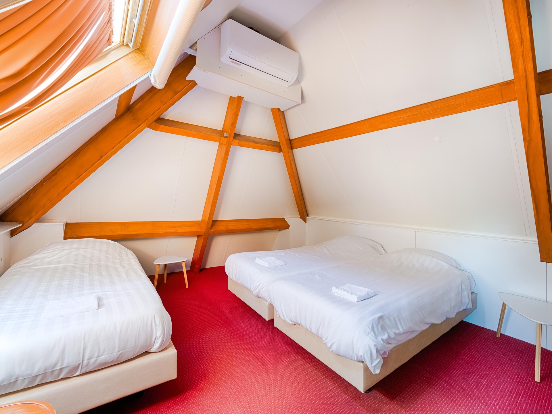 Landhuis 't Woold: 26-persoons villa aan meer met golfbaan in Brabant - foto 26