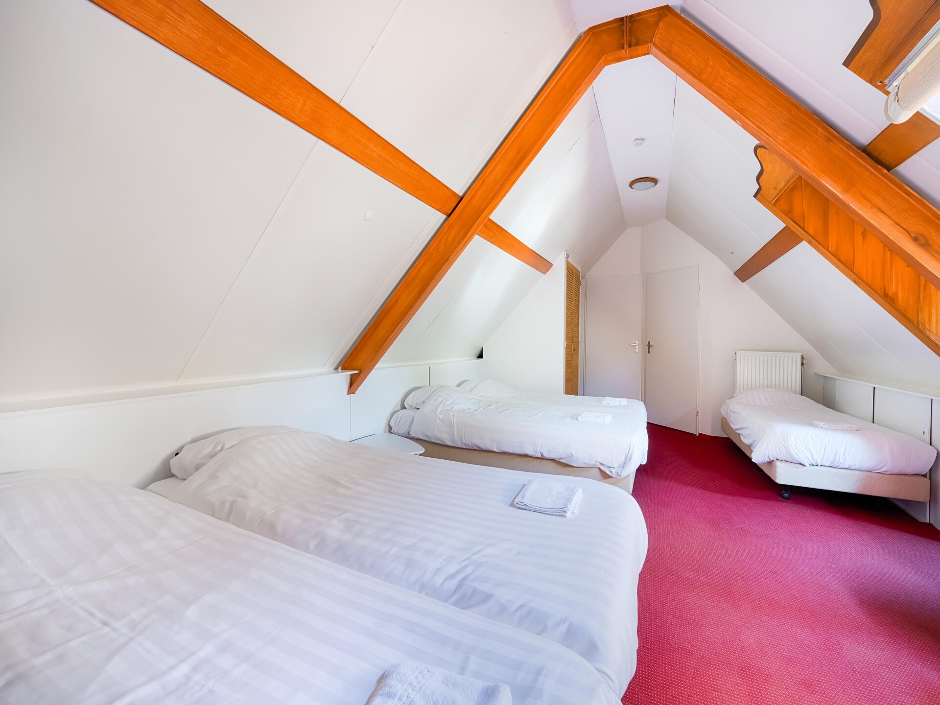 Landhuis 't Woold: 26-persoons villa aan meer met golfbaan in Brabant - foto 27