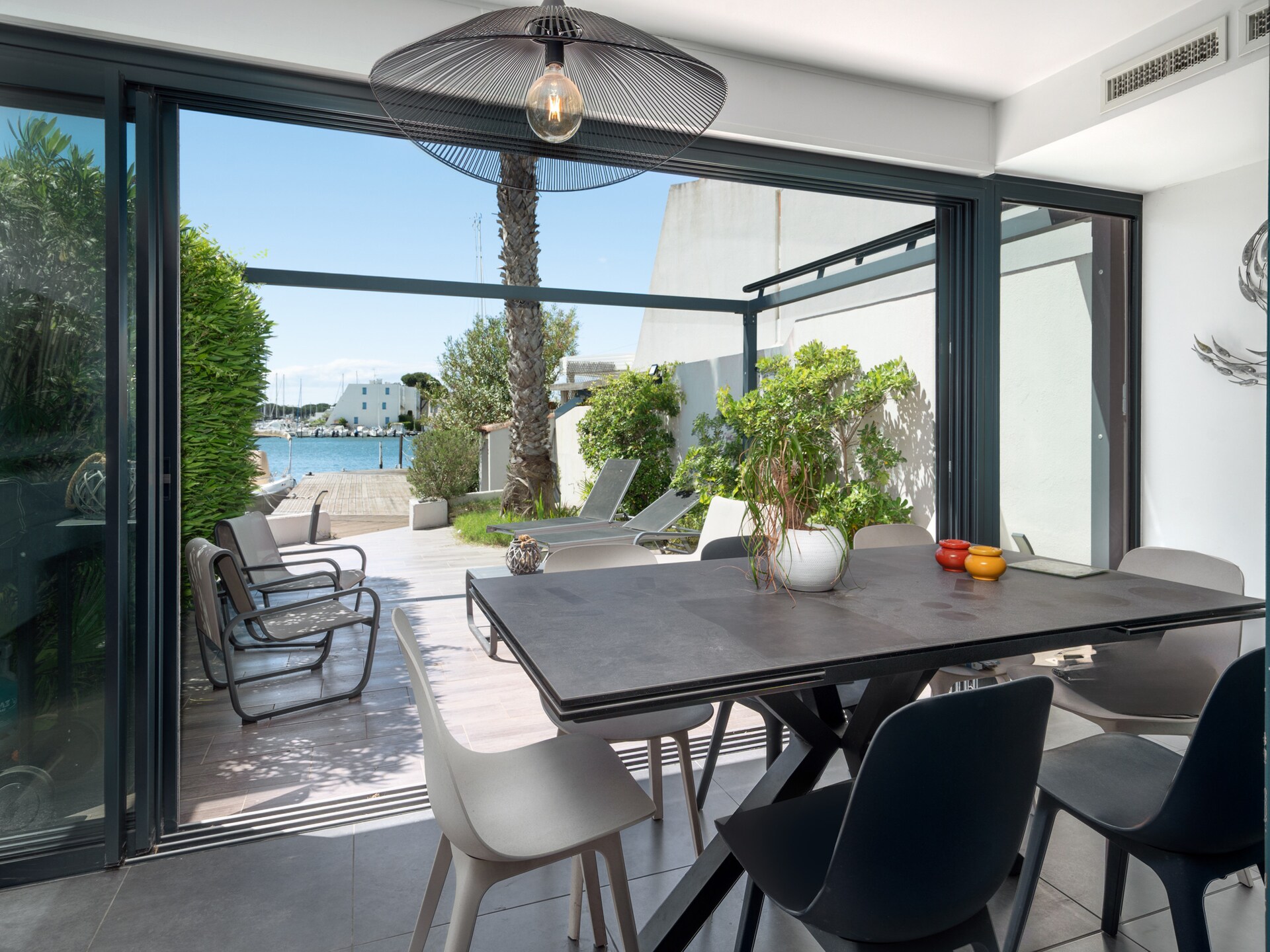 Luxe Villa met Zeezicht en Airco aan de Jachthaven van Le Grau-du-Roi - foto 15