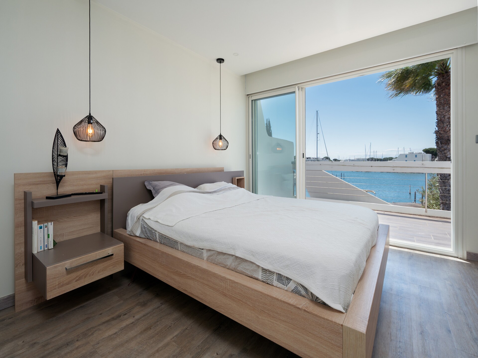 Luxe Villa met Zeezicht en Airco aan de Jachthaven van Le Grau-du-Roi - foto 8