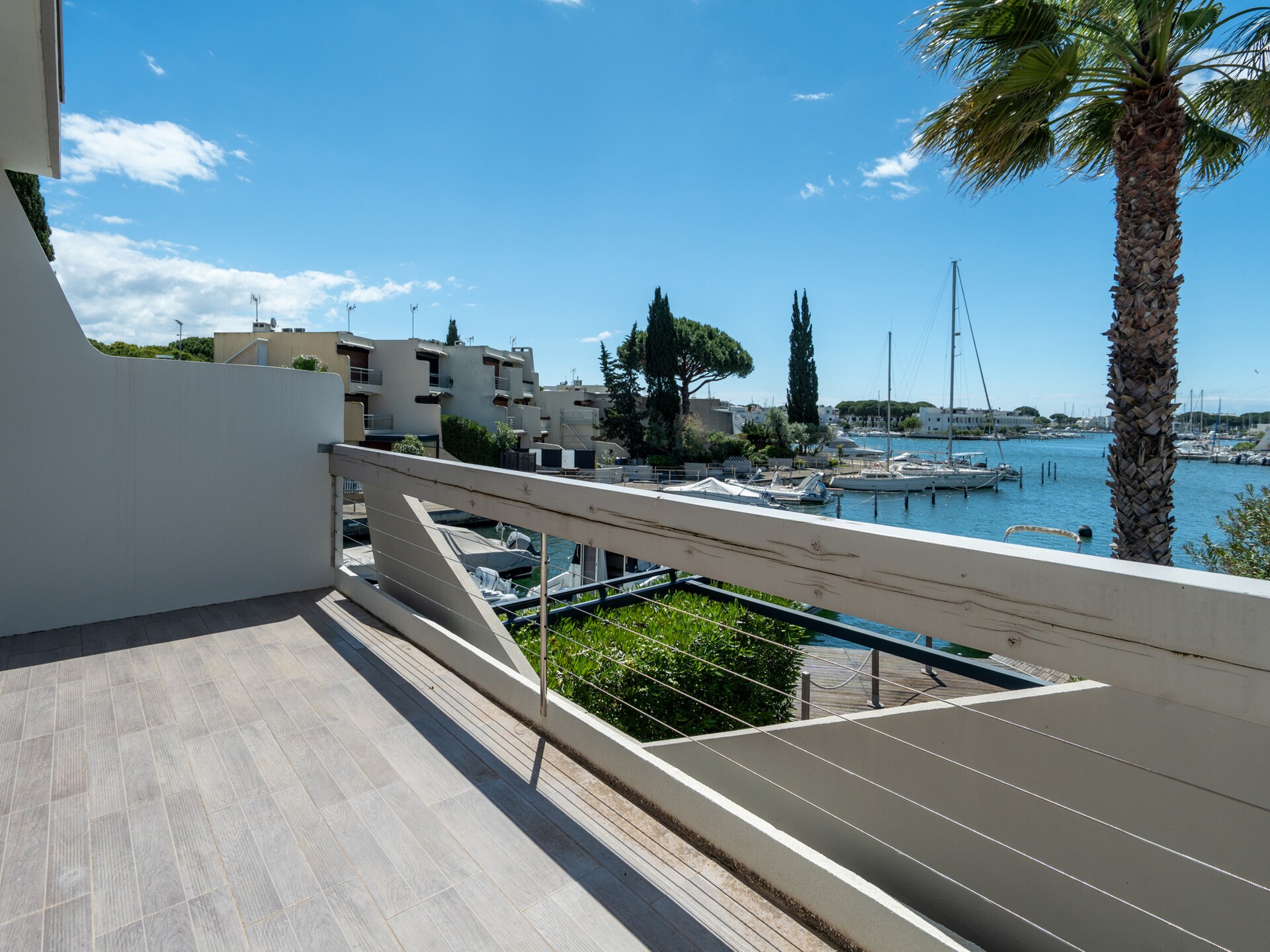 Luxe Villa met Zeezicht en Airco aan de Jachthaven van Le Grau-du-Roi - foto 16