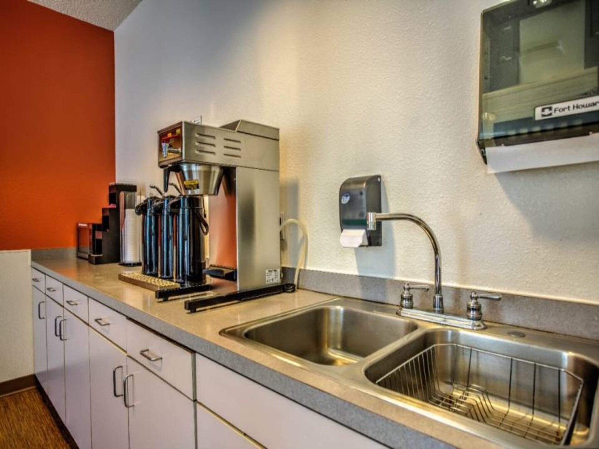 Comfortabele kamer met 2 queen beds in Missoula – huisdiervriendelijk - foto 17