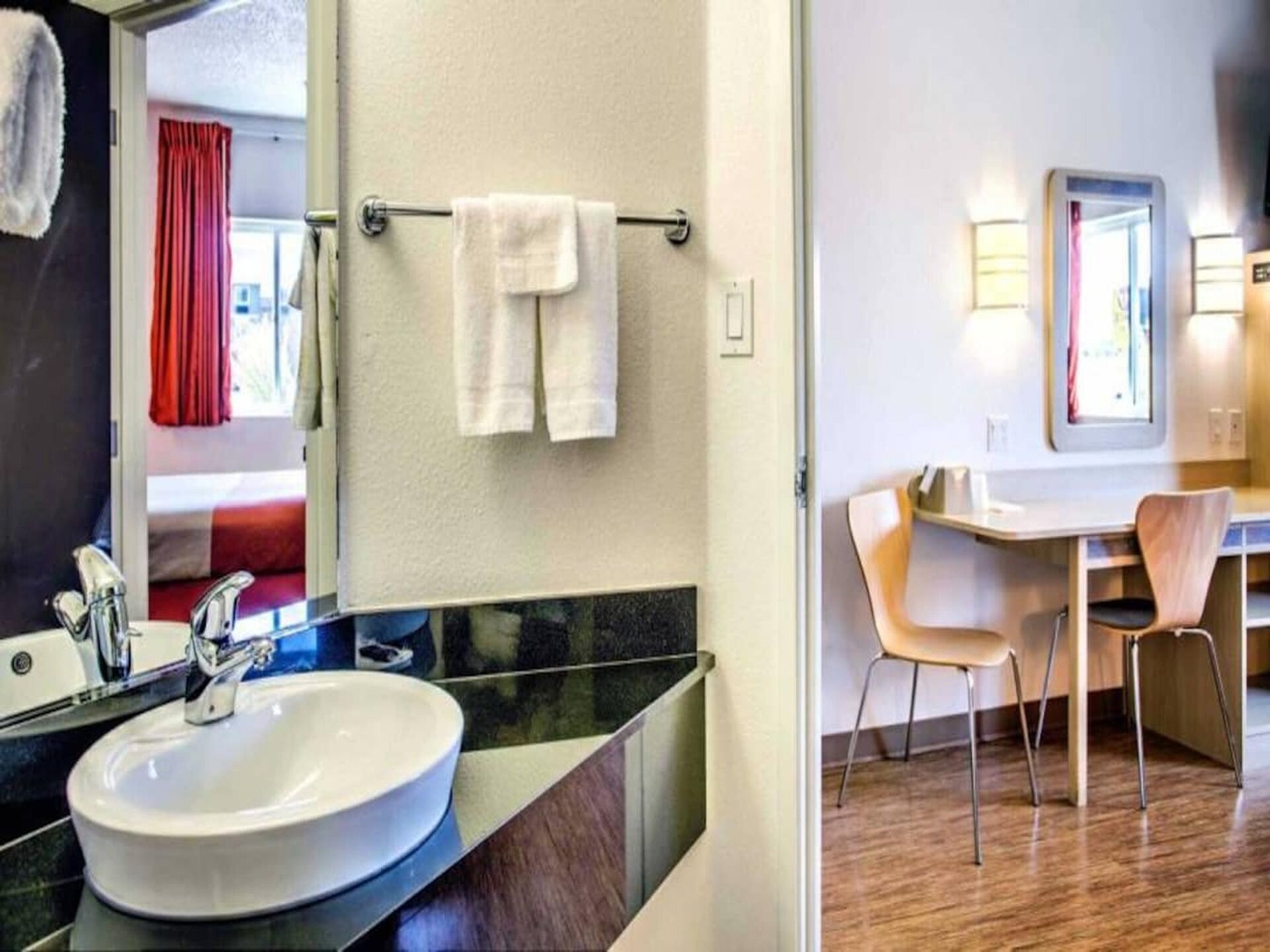 Comfortabele kamer met 2 queen beds in Missoula – huisdiervriendelijk - foto 16