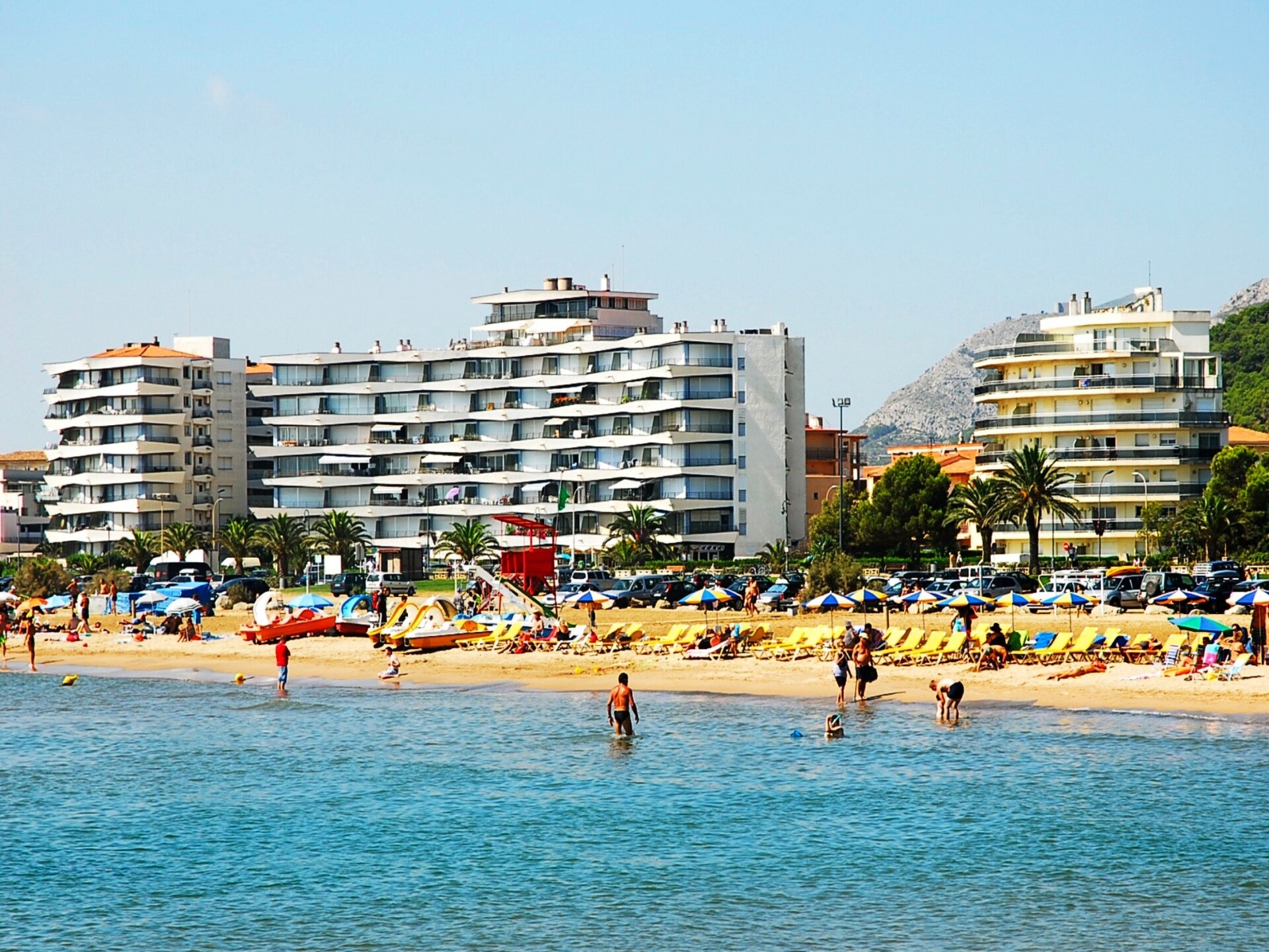 Centraal gelegen appartement aan het strand in Estartit · 5 pers. - foto 1