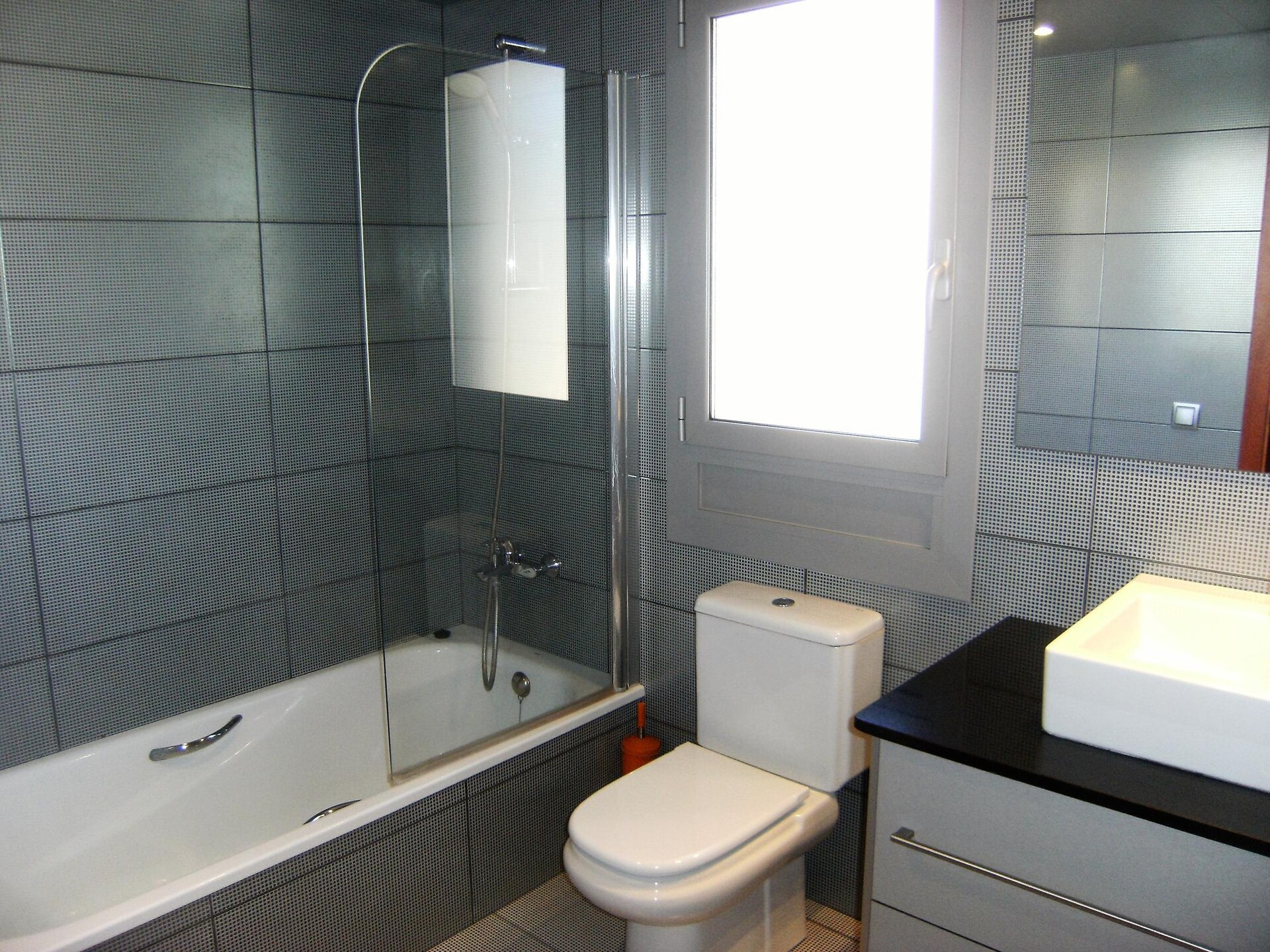 Sfeervol appartement aan de golfbaan, 200m van het strand van Estartit - foto 9