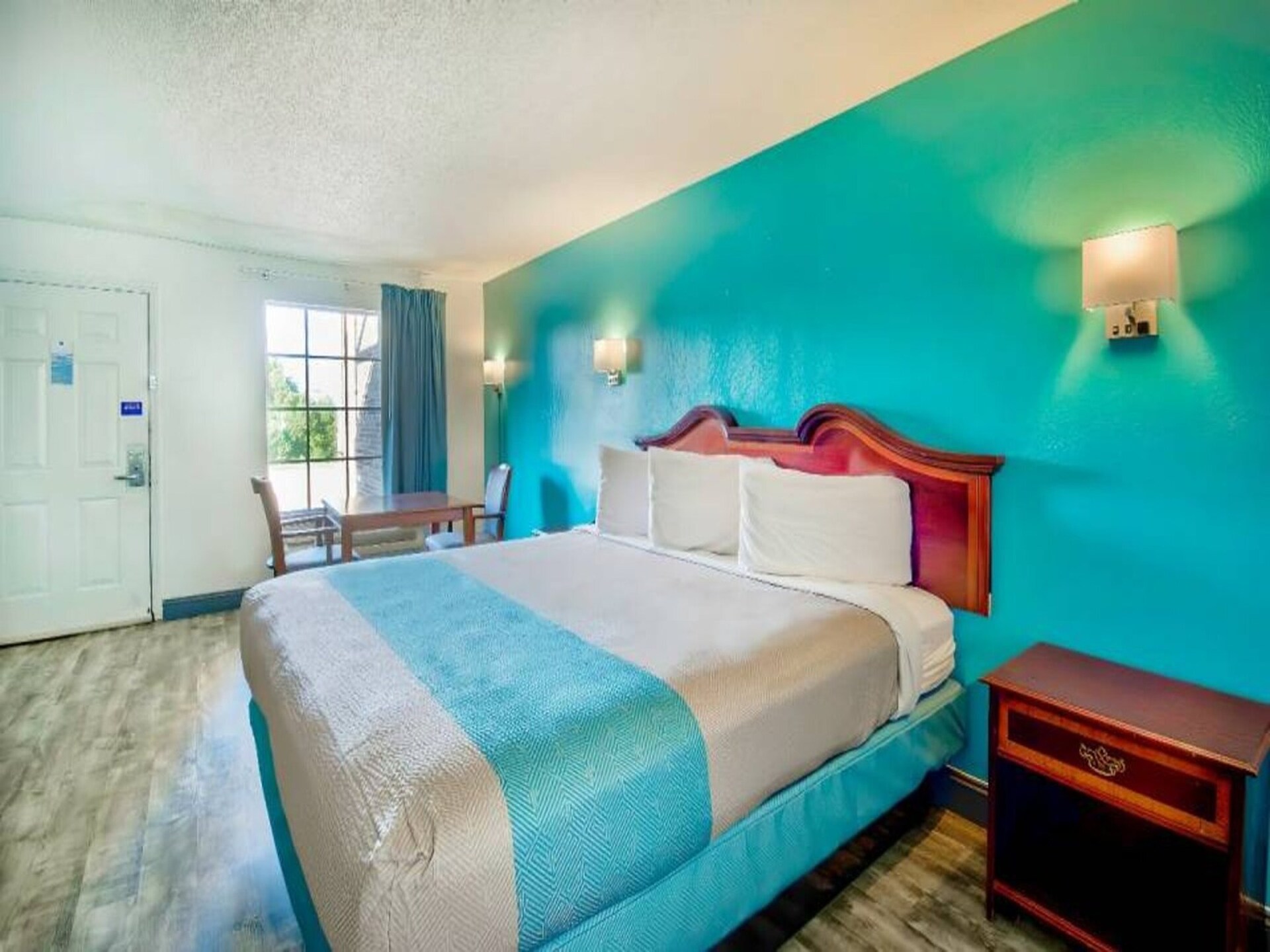 Knusse studio in Grand Rivers met koningsbed, dicht bij waterpark - foto 15
