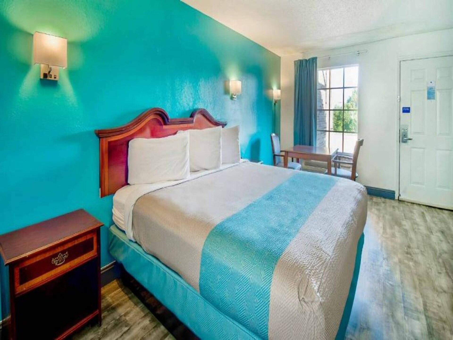 Knusse studio in Grand Rivers met koningsbed, dicht bij waterpark - foto 12