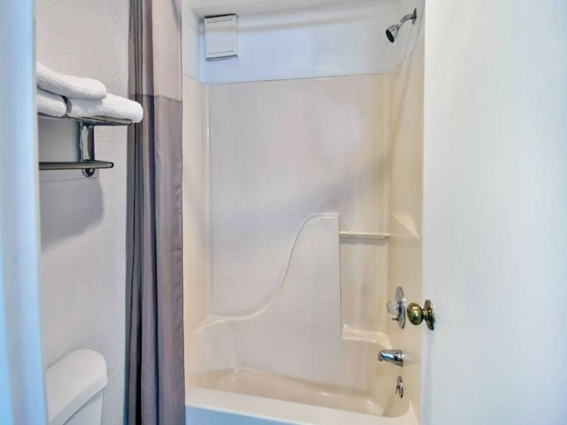 Knus appartement met kingsize bed in Grand Rivers – hondvriendelijk - foto 21