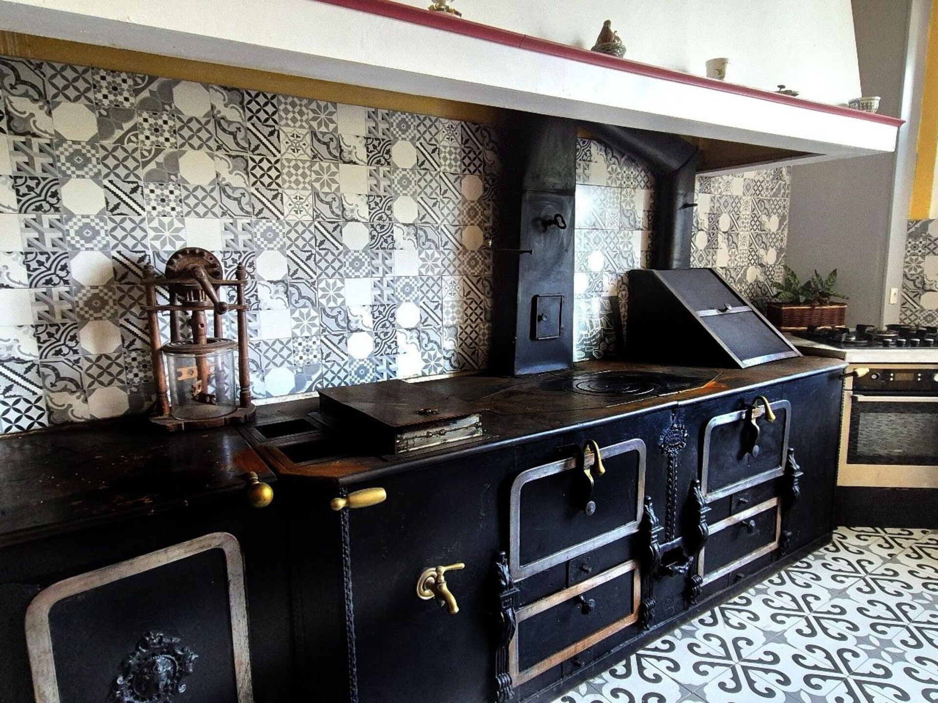 Romantisch verblijf in privéappartement op Château de Baclair - foto 3