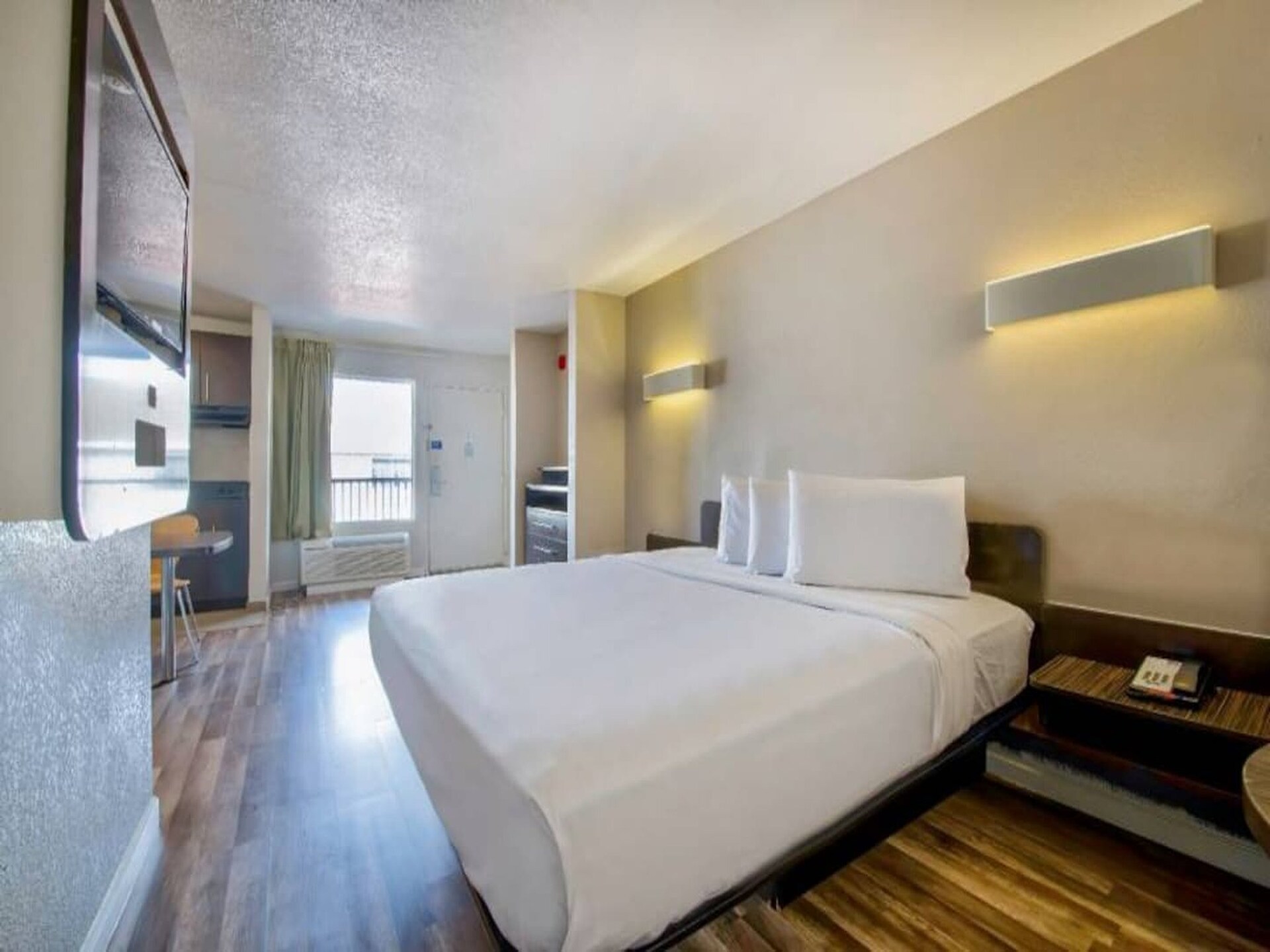 Knusse studio in San Antonio – hondvriendelijk en centraal gelegen - foto 22