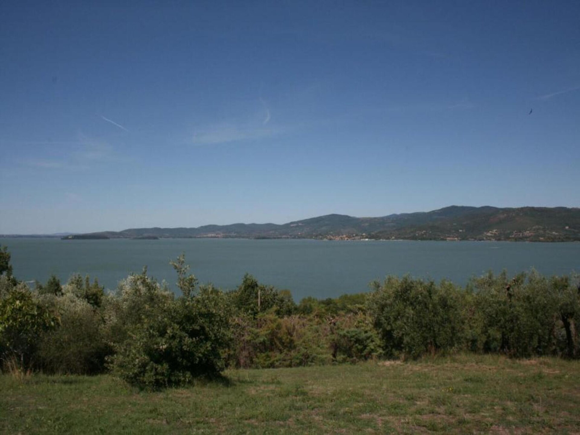 Vrijstaand boshuis bij het meer van Trasimeno, 7 personen - foto 28
