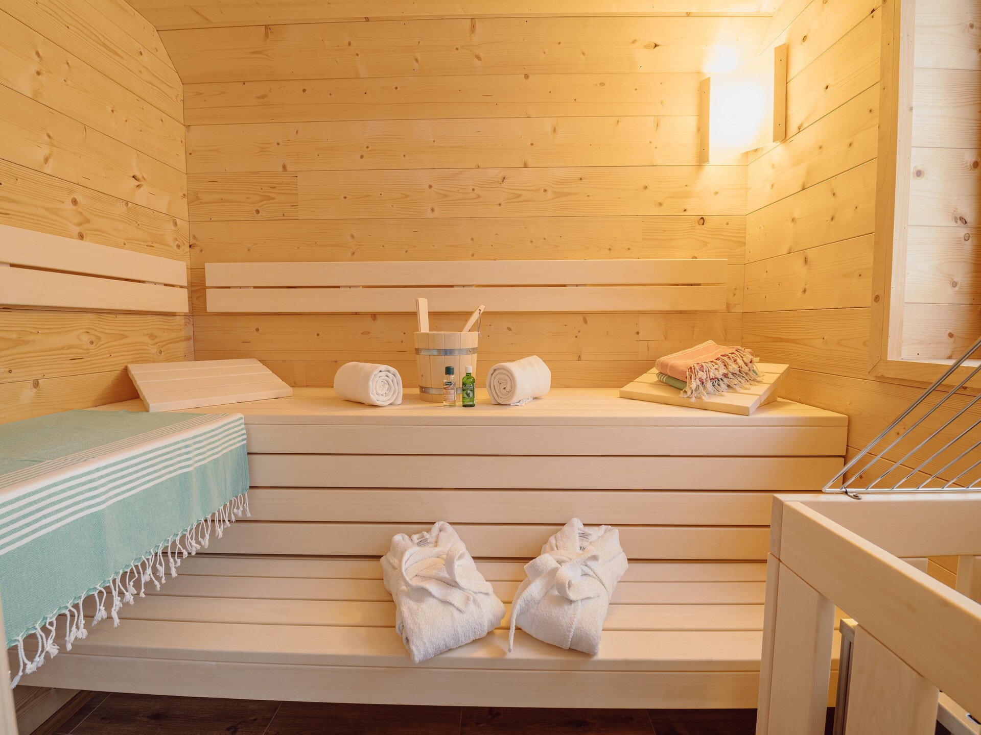 Ruim wellnessvakantiehuis Haus Grundlsee 2 voor 8 personen aan het meer - foto 36