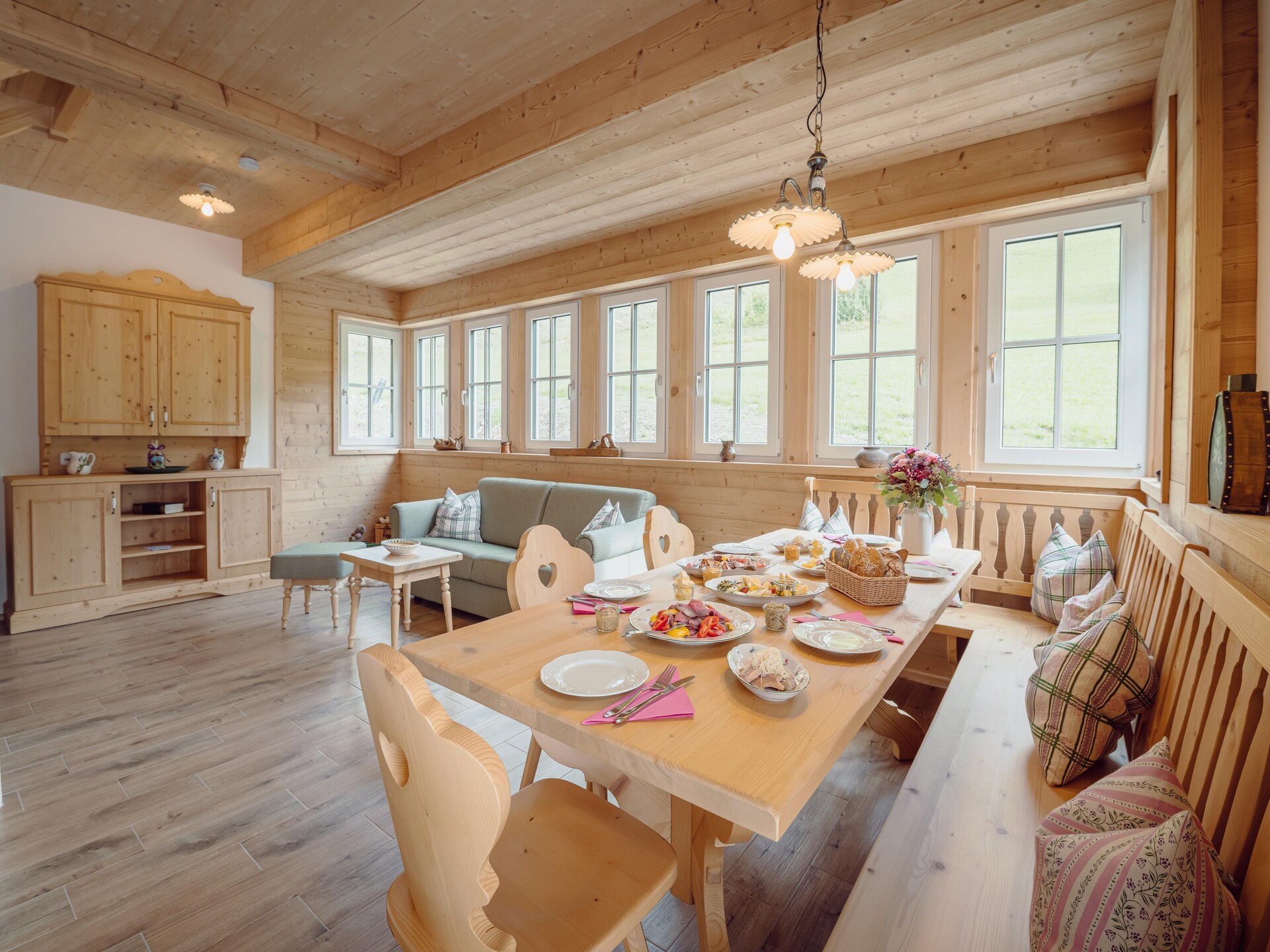 Ruim wellnessvakantiehuis Haus Grundlsee 2 voor 8 personen aan het meer - foto 2