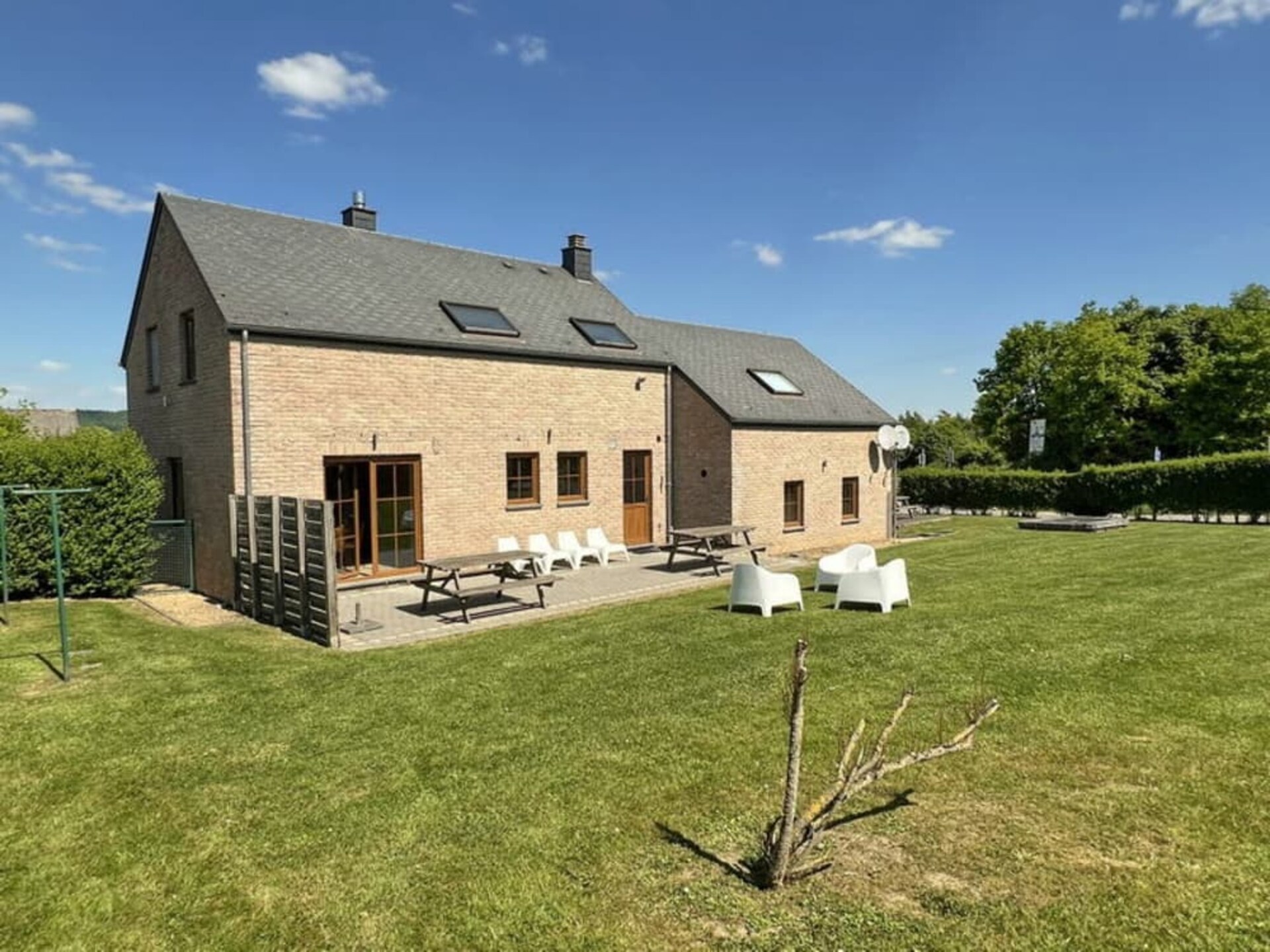 Ruime 5-slaapkamer villa met sauna in het hart van Durbuy - foto 5