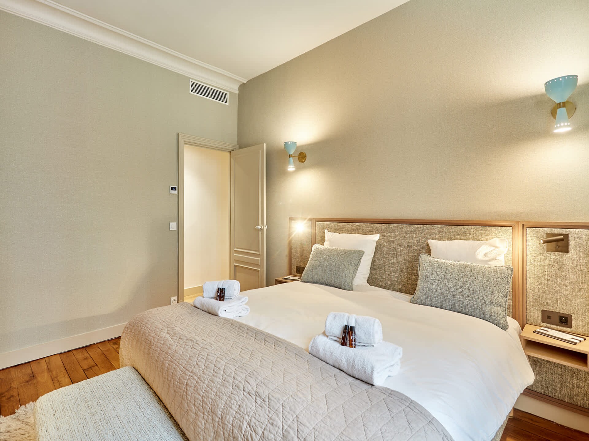 Luxe appartement met balkon en uitzicht op Jardin du Luxembourg in Parijs - foto 25