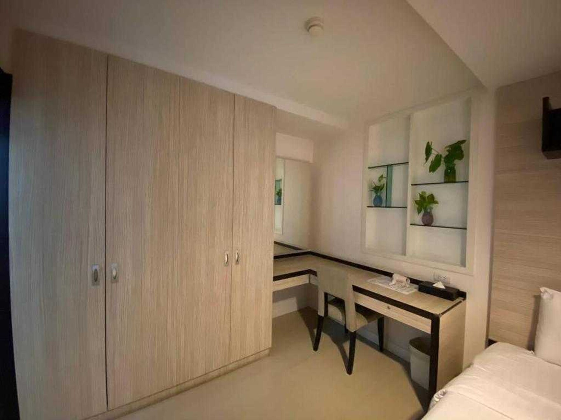 Luxe Royale Suite in Bella B – Centraal Bangkok met zwembad - foto 15