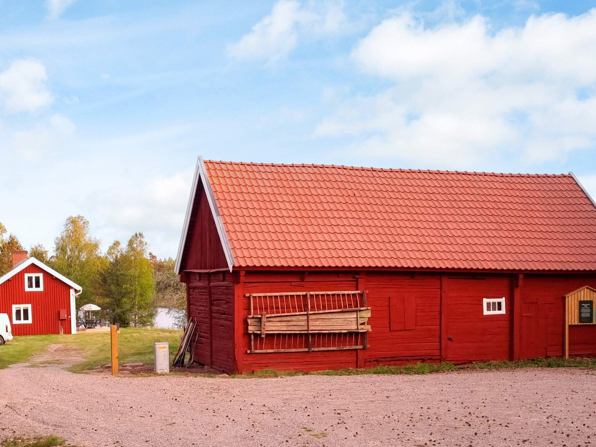 Knus vrijstaand vakantiehuis aan het meer in Småland - foto 9