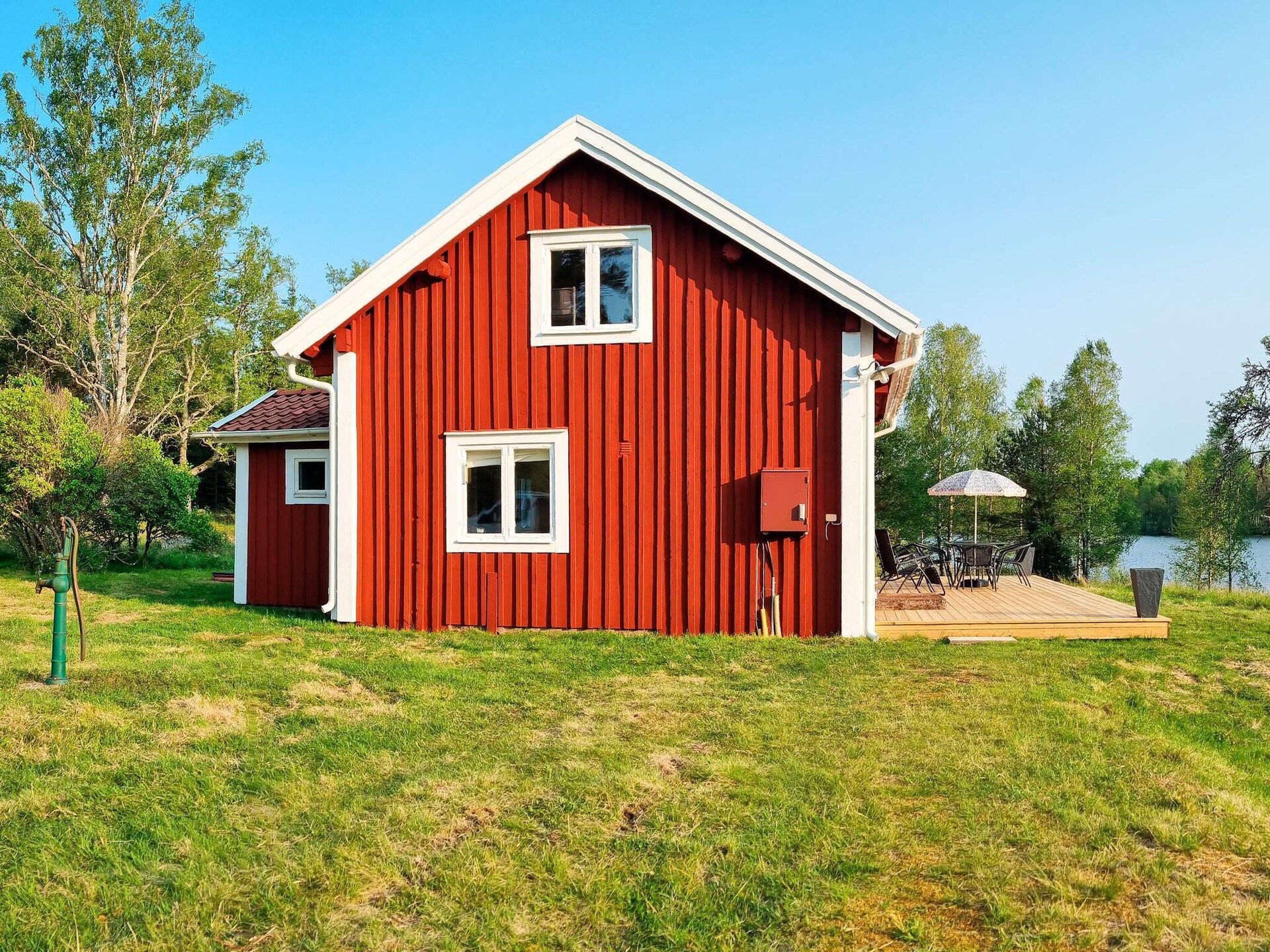 Knus vrijstaand vakantiehuis aan het meer in Småland - foto 10
