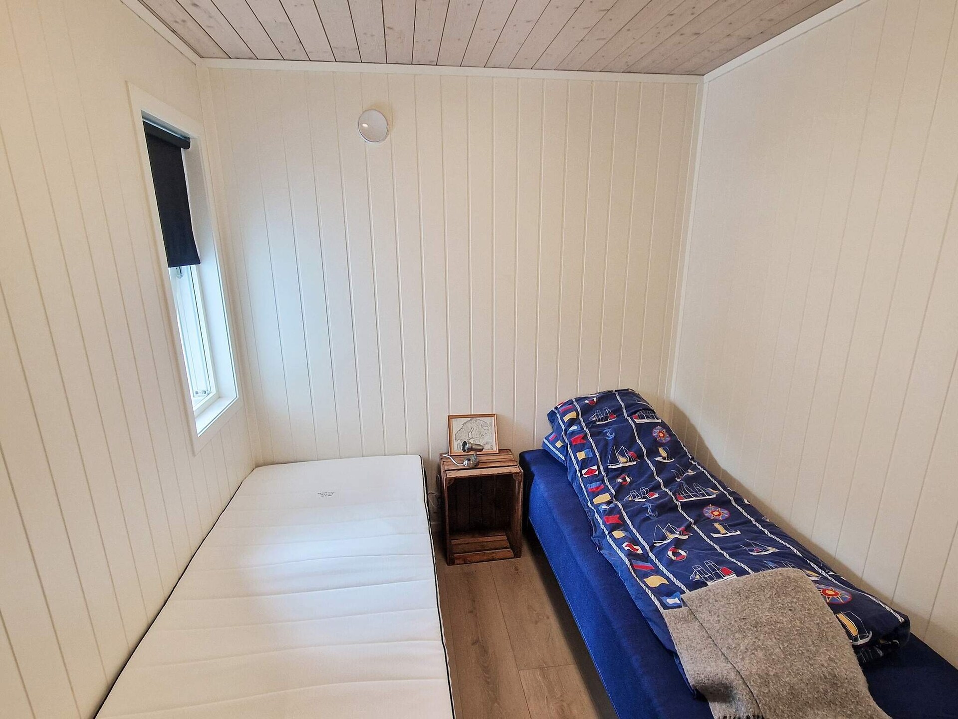 Vrijstaand vakantiehuis op eiland Huglo met fjorduitzicht en vissteiger - foto 24