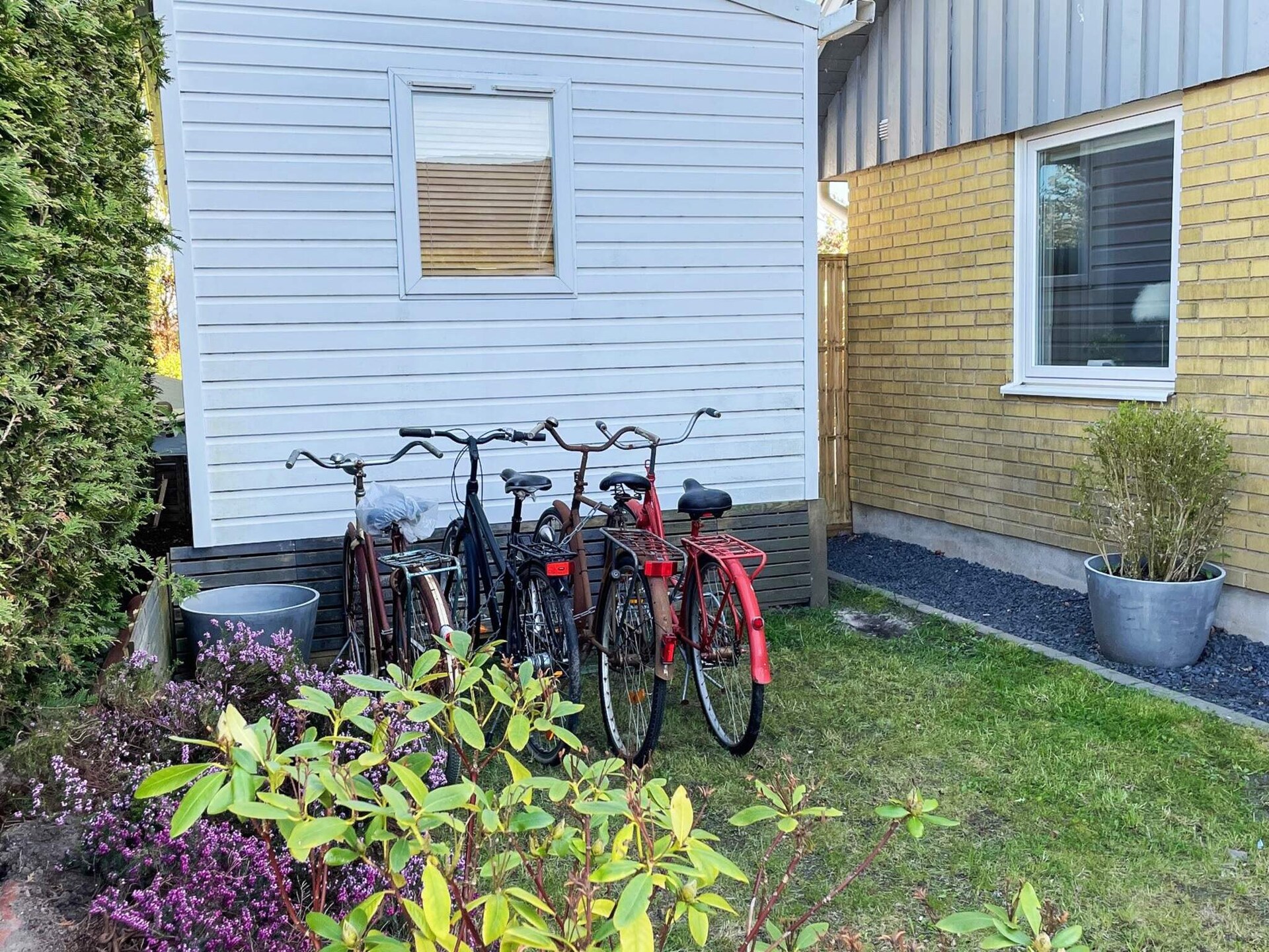 Compact vakantiehuis aan de golfbaan in Höllviken, op 2,5 km van het strand - foto 6