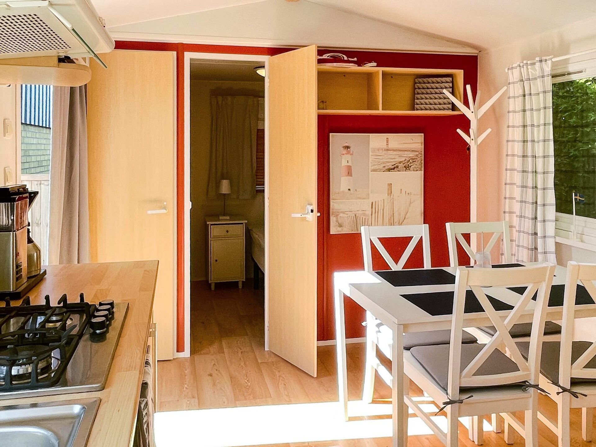 Compact vakantiehuis aan de golfbaan in Höllviken, op 2,5 km van het strand - foto 14