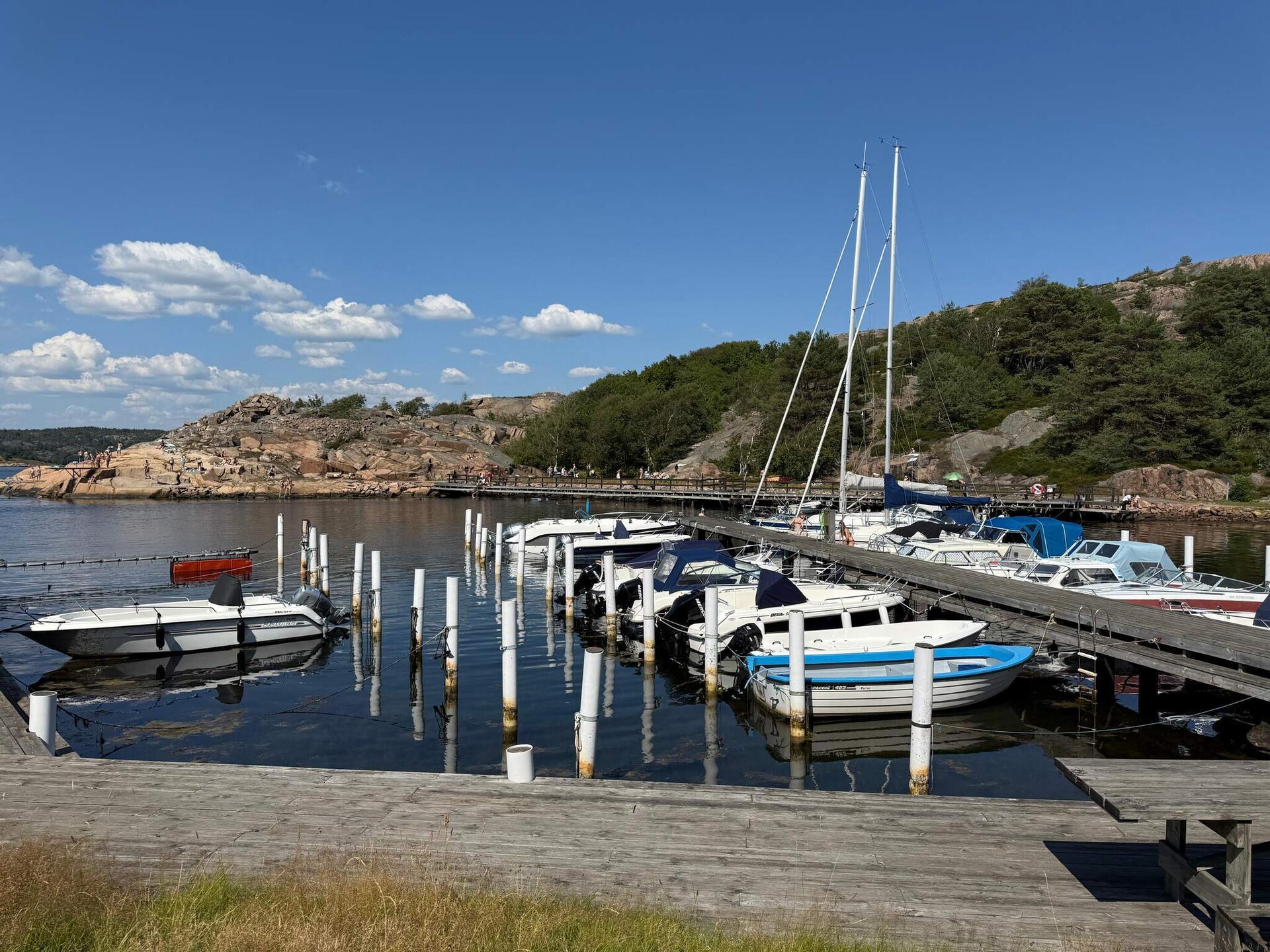 Vrijstaand vakantiehuis aan de golfbaan bij Brastad met privé pad naar strand - foto 19