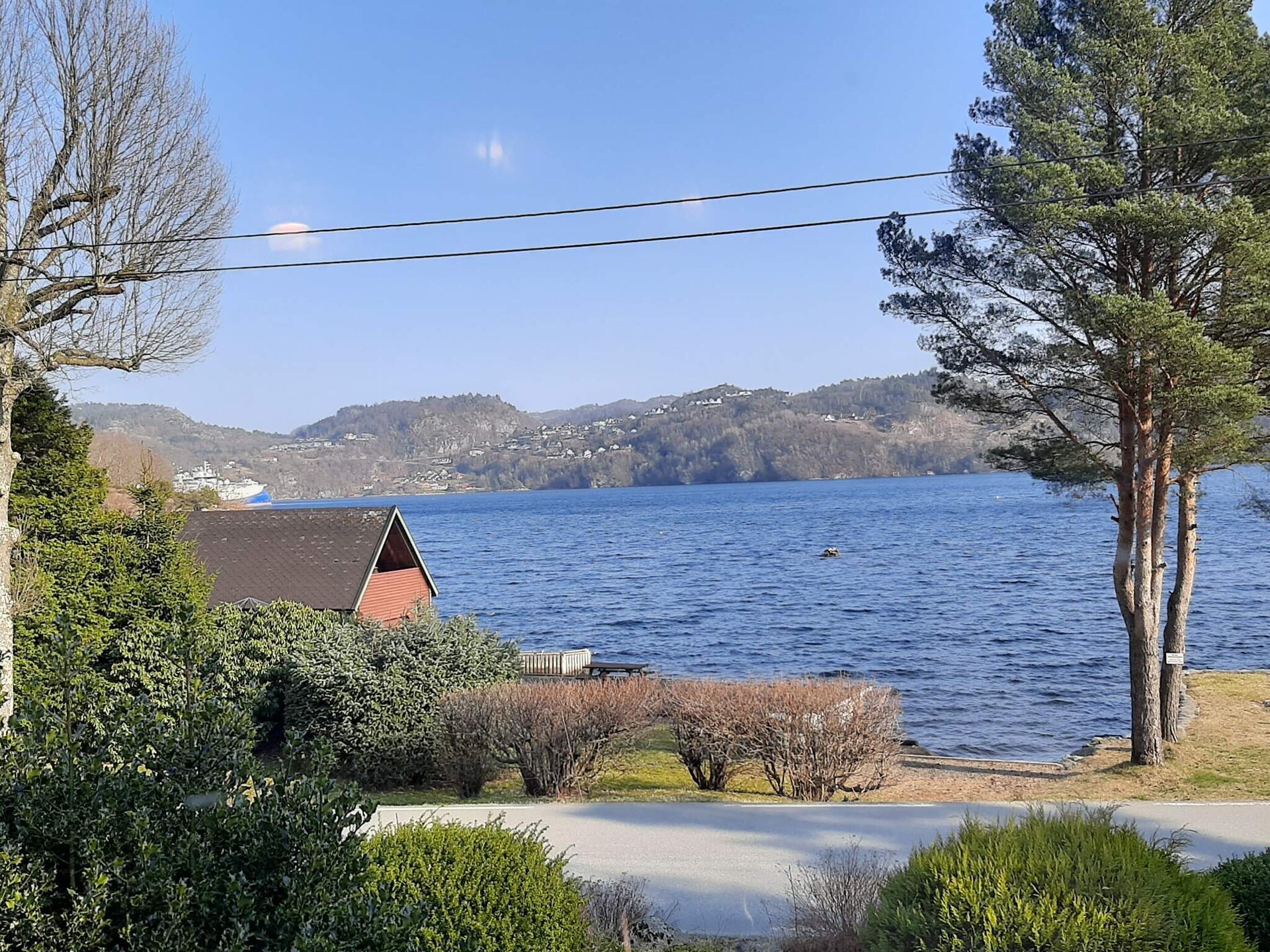 Vrijstaand vakantiehuis aan de Rosfjord met panoramisch zeezicht - foto 13