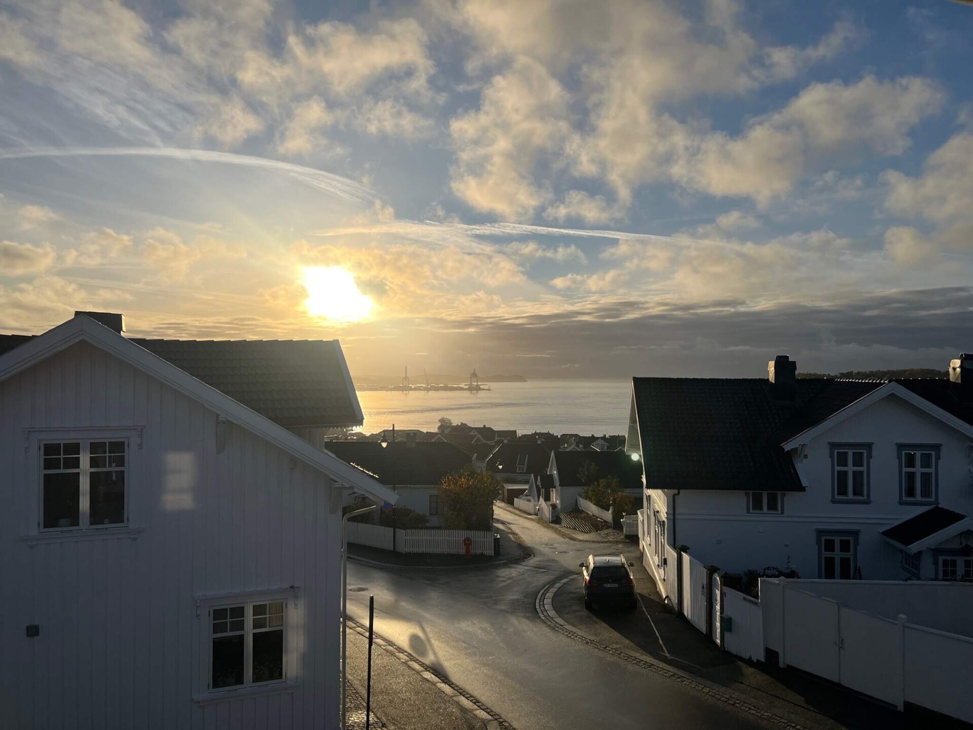 Historisch vakantiehuis aan de Larvikfjord met panoramisch uitzicht - foto 9