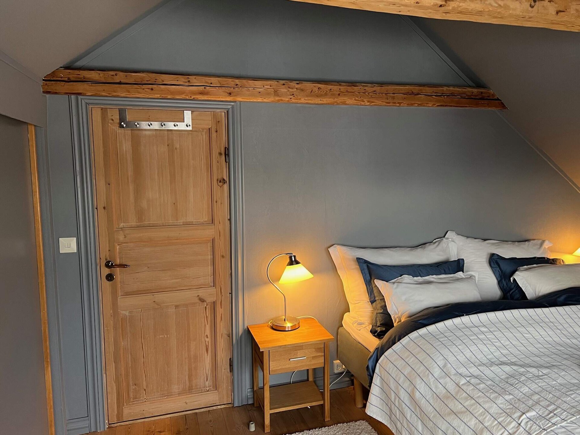 Historisch vakantiehuis aan de Larvikfjord met panoramisch uitzicht - foto 25