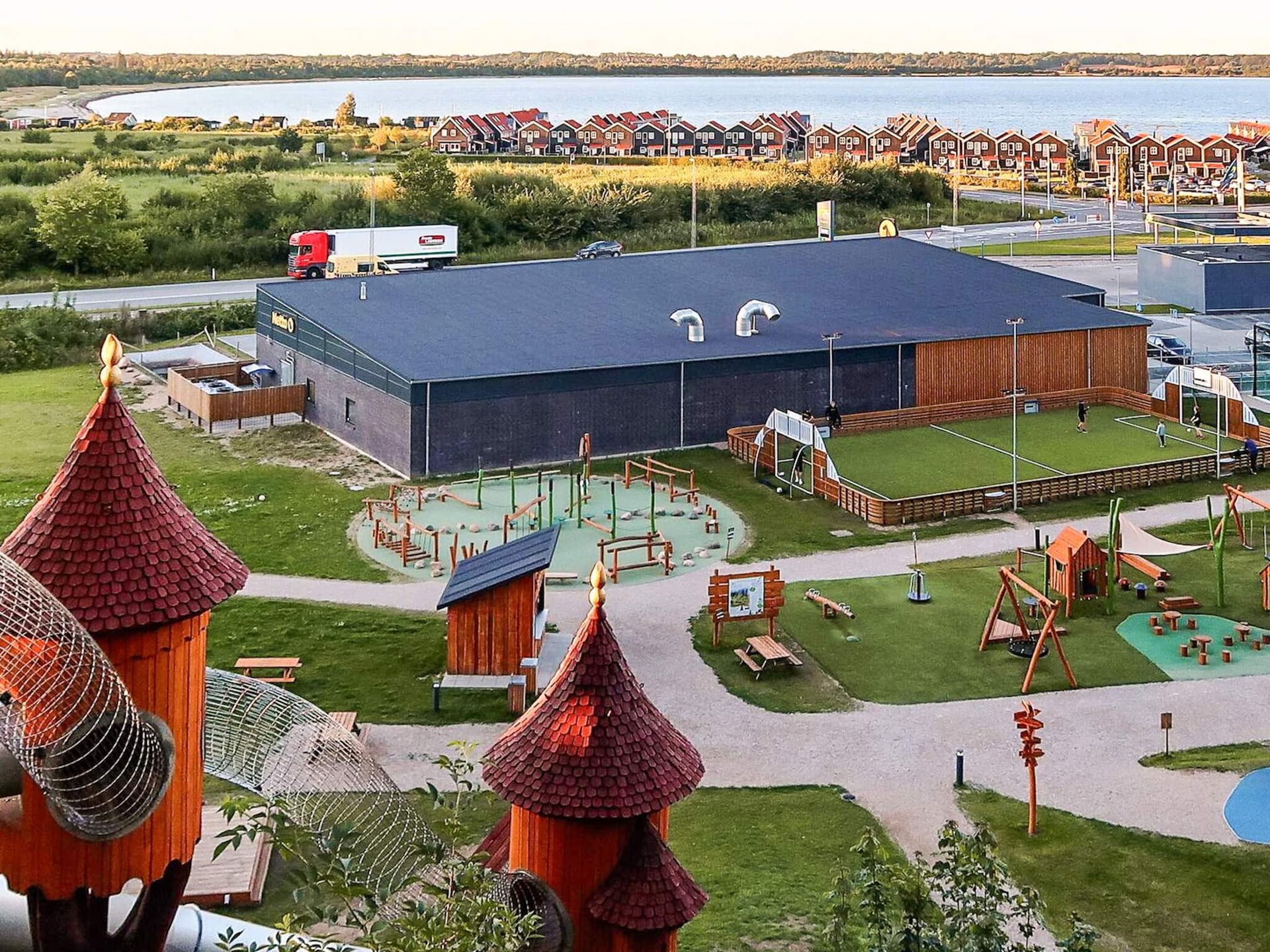 Vrijstaand vakantiehuis met overdekt terras, 1,5 km van de kust bij Juelsminde - foto 3