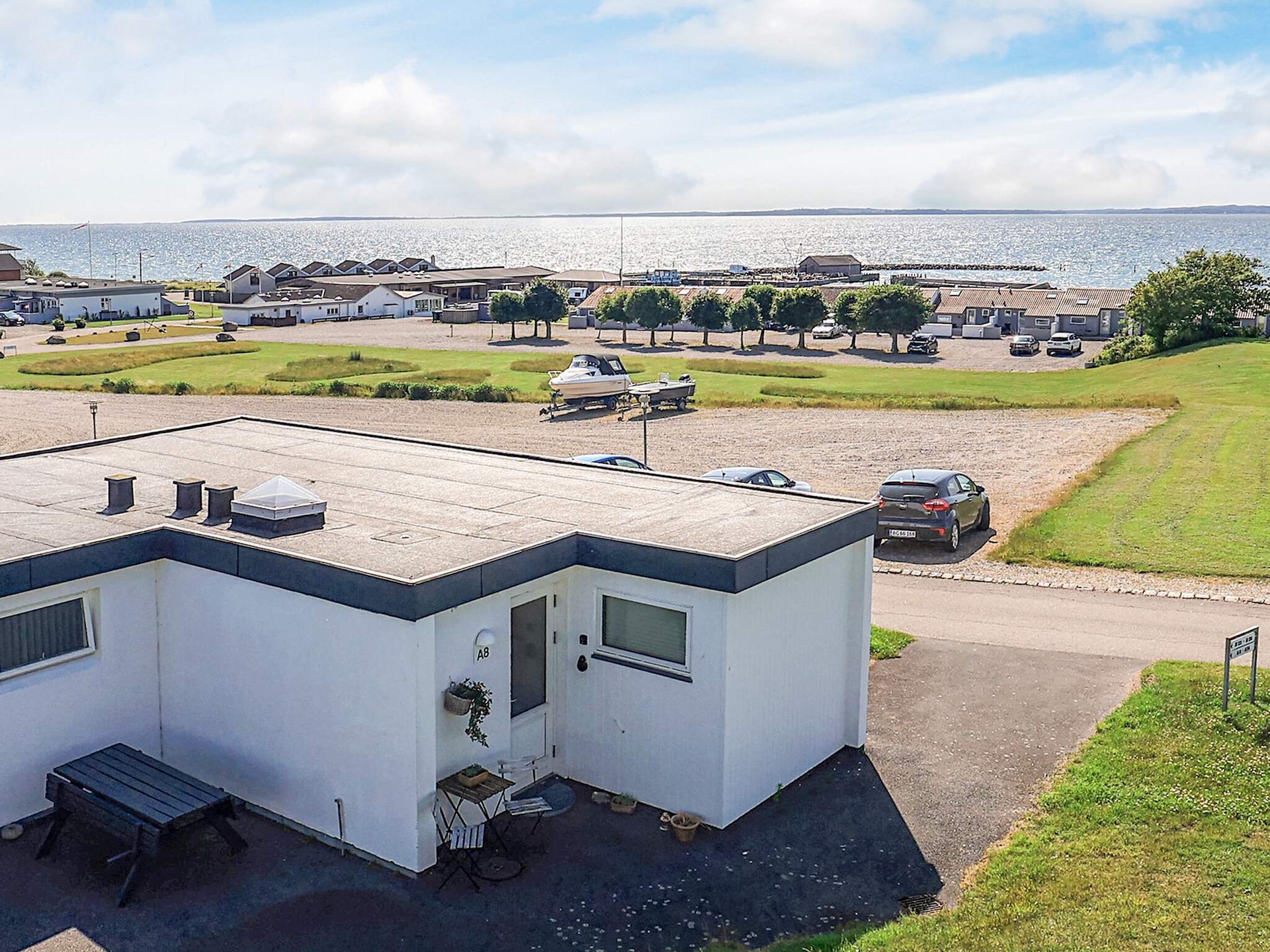 Duurzaam vakantiehuis bij Tranekær met zeezicht op 180 meter - foto 4