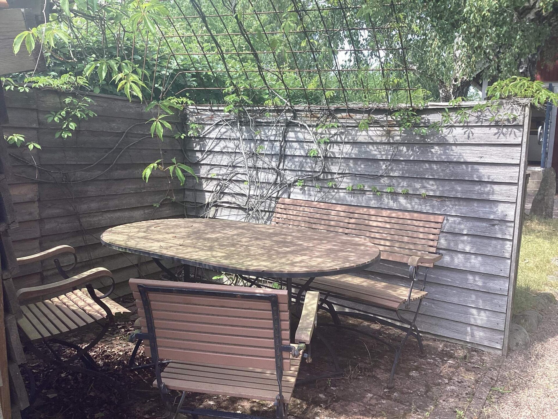 Knus gastenverblijf aan de Zweedse kust bij Steninge met privétuin - foto 2