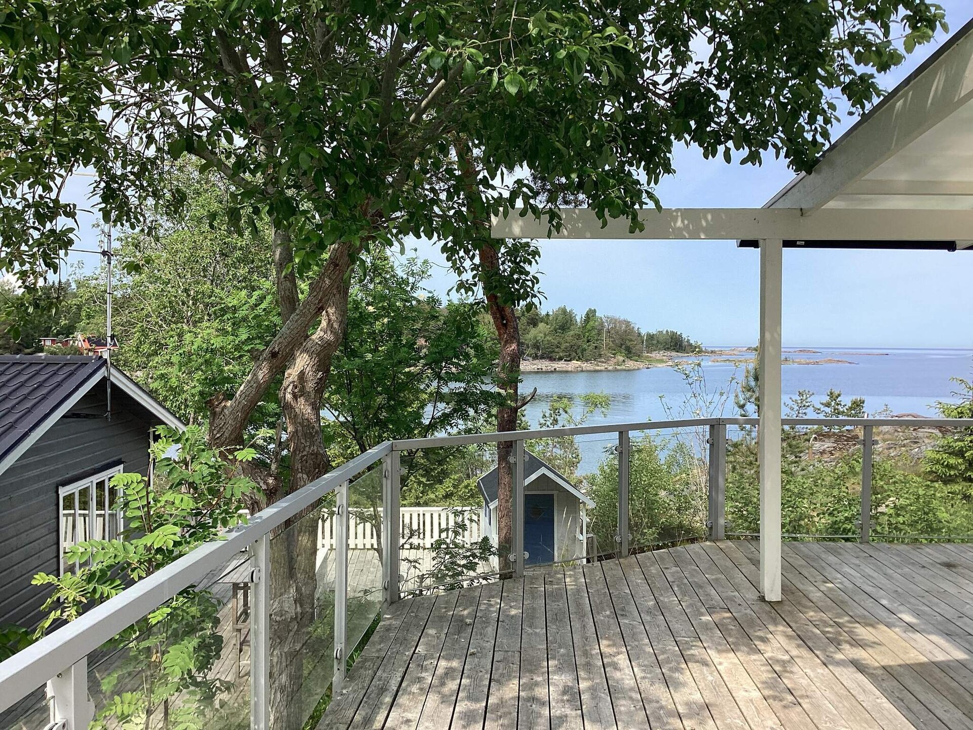 Zweedse archipelvilla met zeezicht en sauna op 40 meter van het strand - foto 5