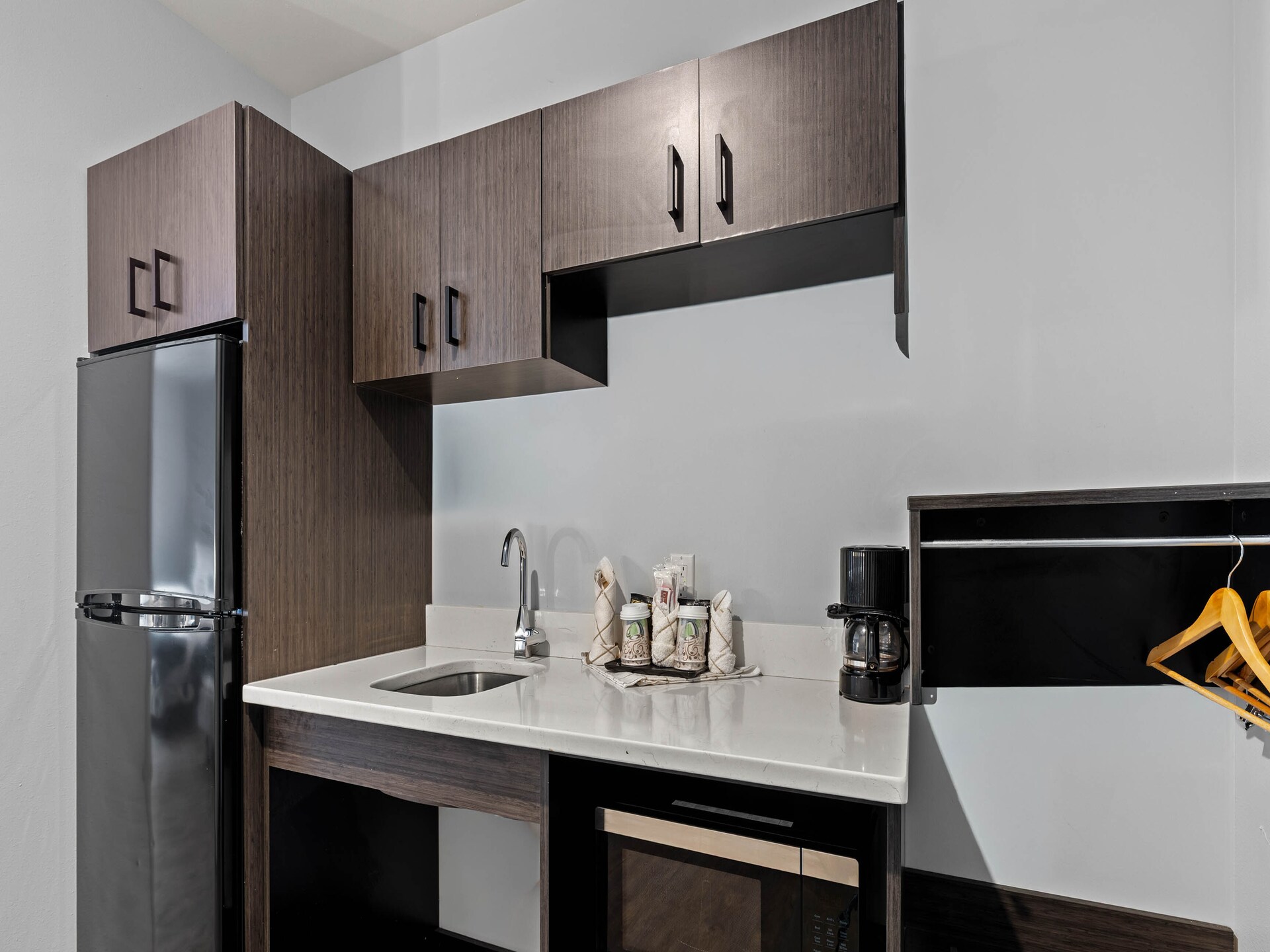 Comfortabel Appartement met Kitchenette bij Richmond Airport - foto 6