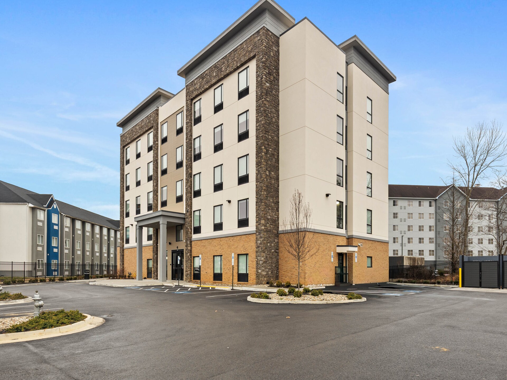 Comfortabel appartement met 2 queensize bedden bij Richmond Airport - foto 31