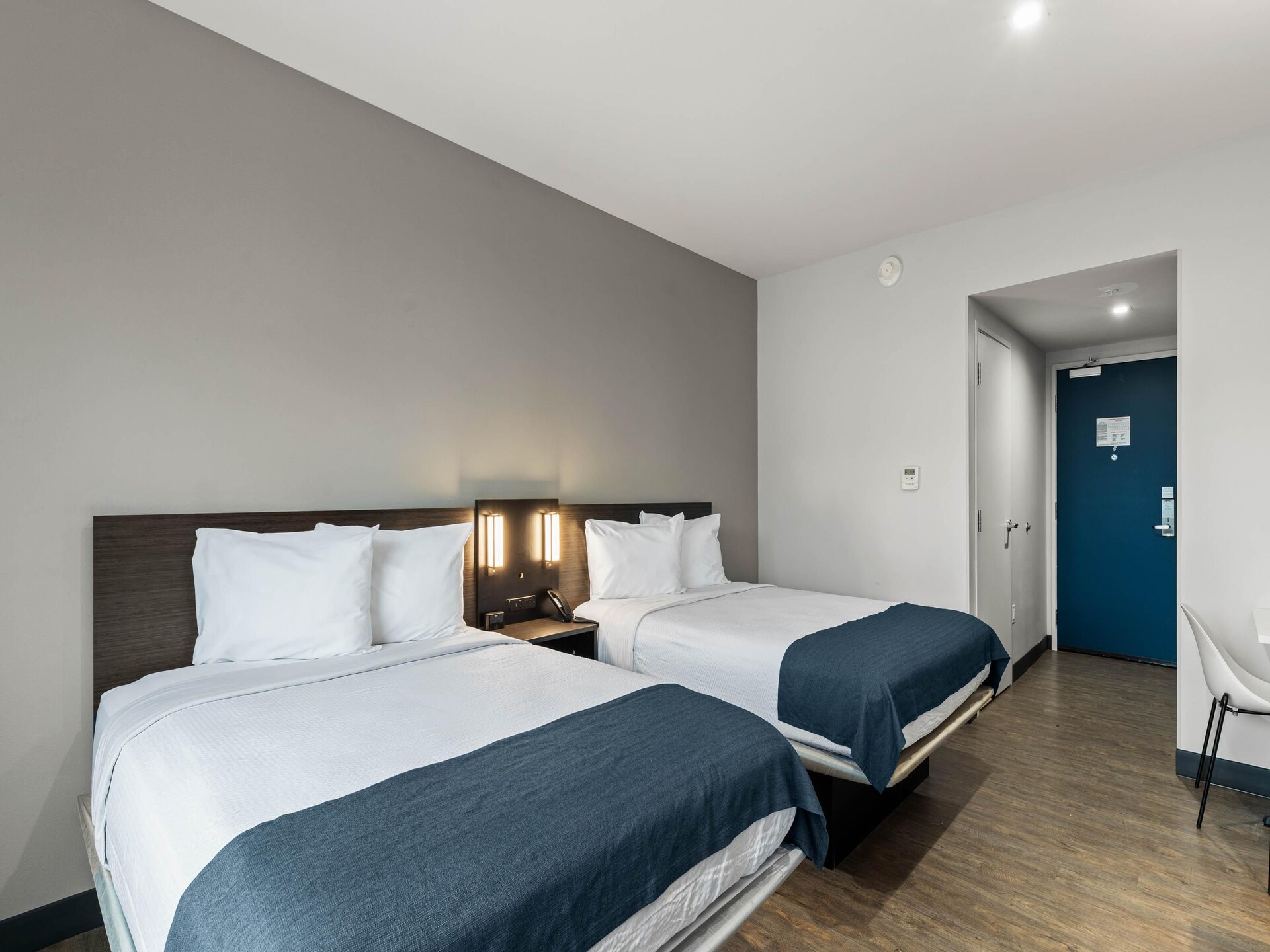 Comfortabel appartement met 2 queensize bedden bij Richmond Airport - foto 9