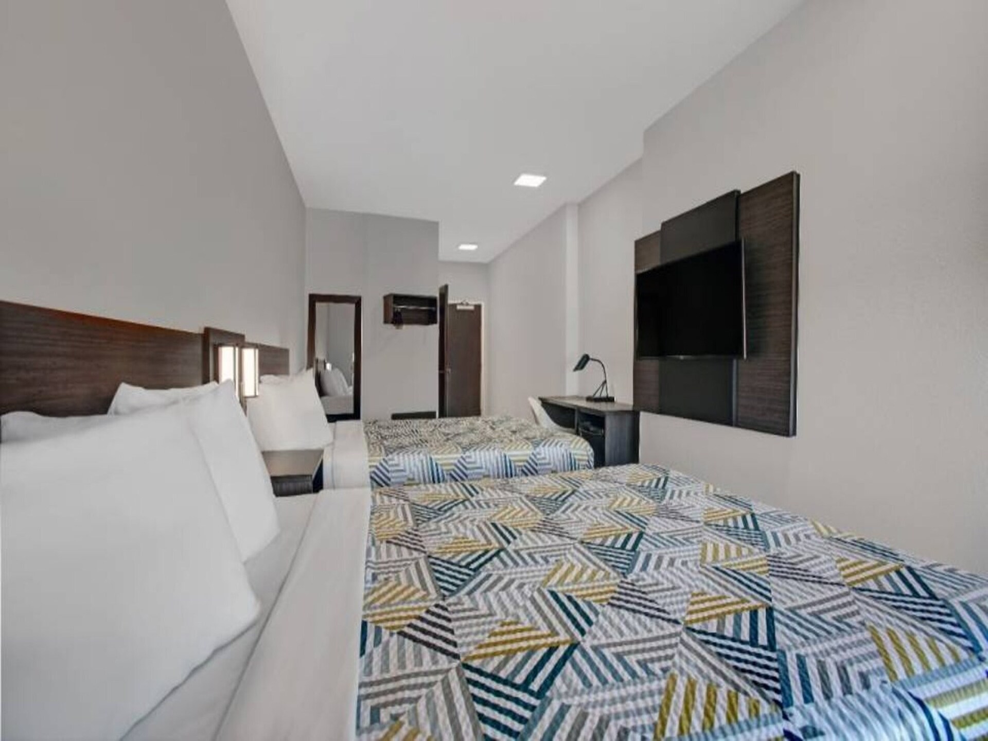 Comfortabel appartement in Monahans met 2 queensize bedden en minikoelkast - foto 24