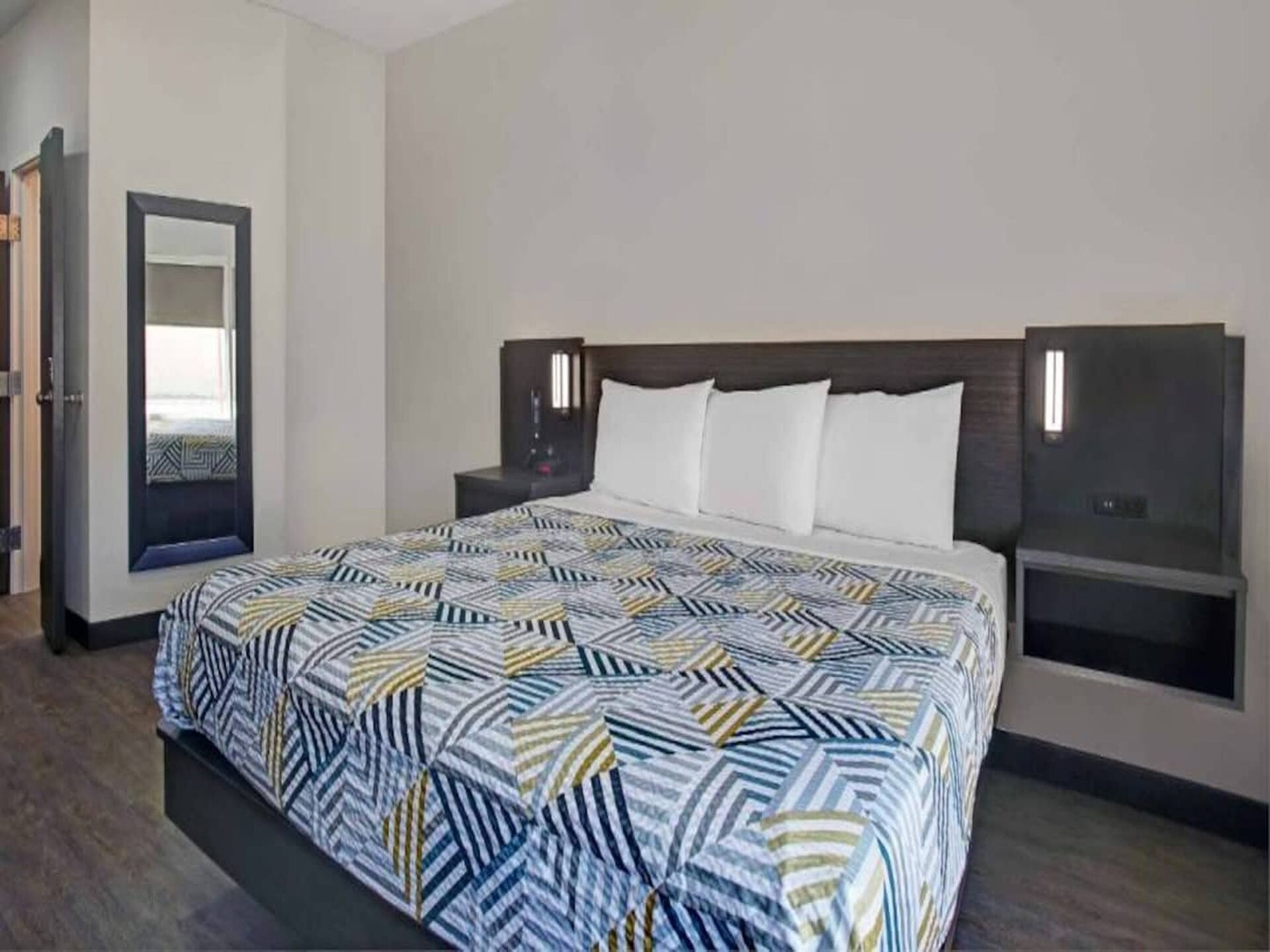 Comfortabel appartement in Monahans met kitchenette en gratis WiFi - foto 10