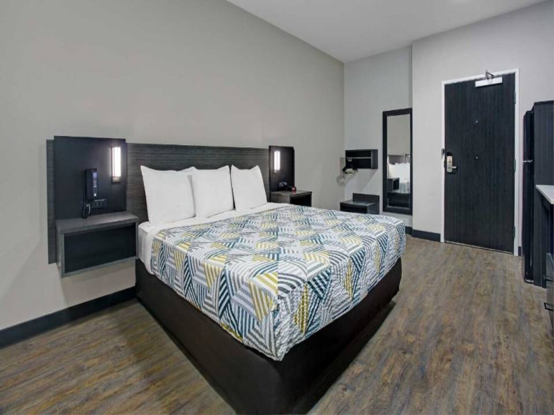 Comfortabel appartement in Monahans met kitchenette en gratis WiFi - foto 11