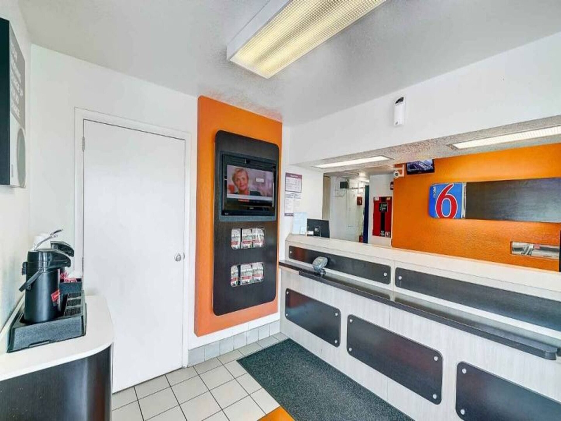 Toegankelijke kamer met zwembad in Thornton, dichtbij Denver - foto 27