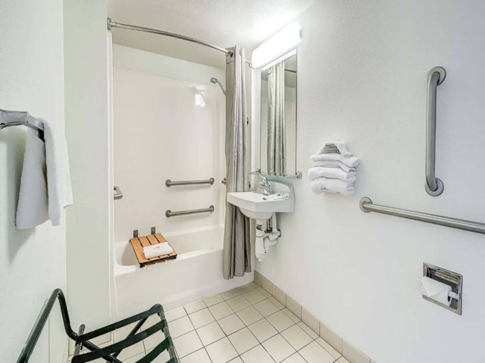 Toegankelijke kamer met zwembad in Thornton, dichtbij Denver - foto 21